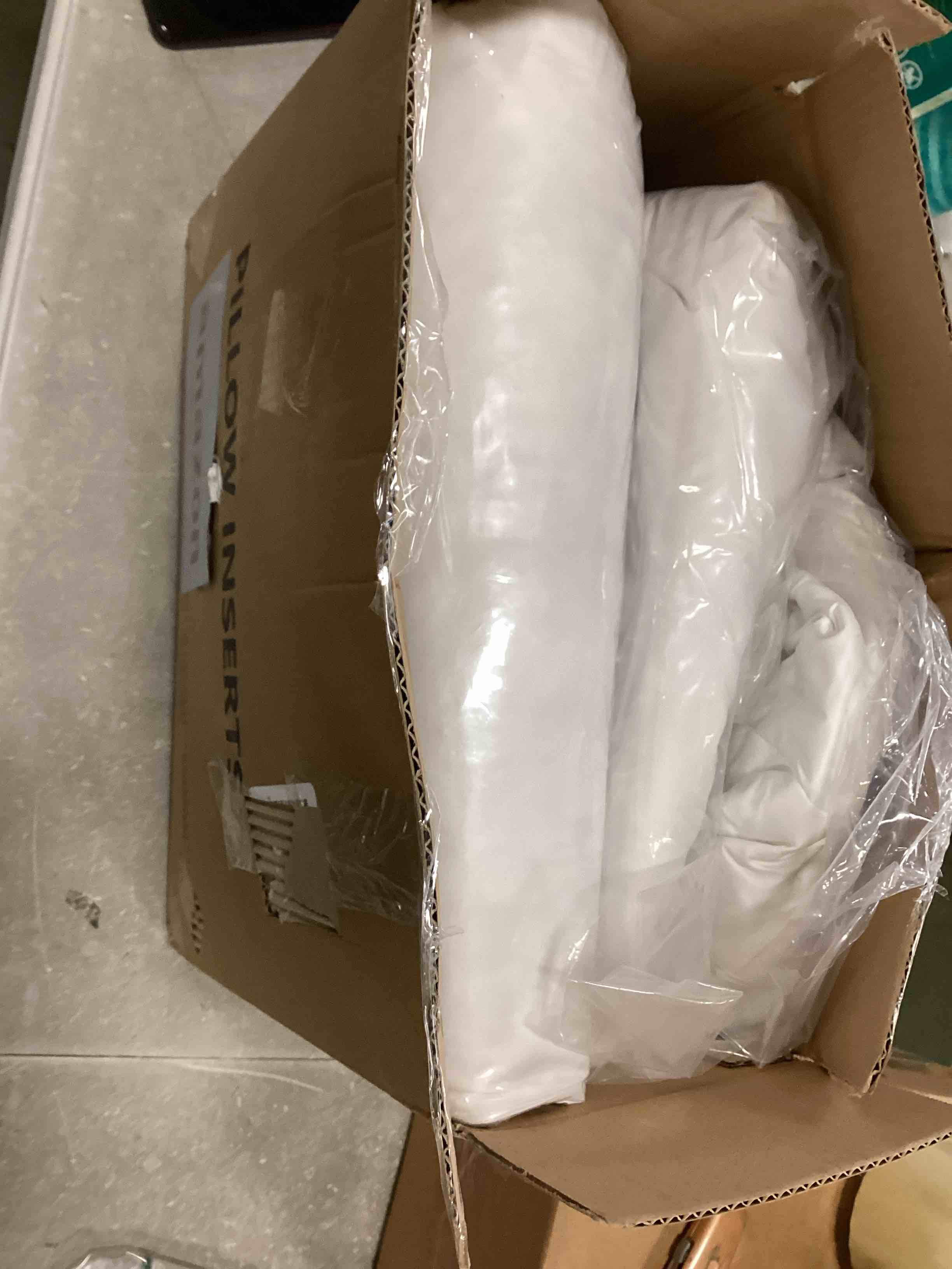 https://s3.amazonaws.com/lotting-images-prod/bidfta/GRN5190392_1721821314942.jpeg