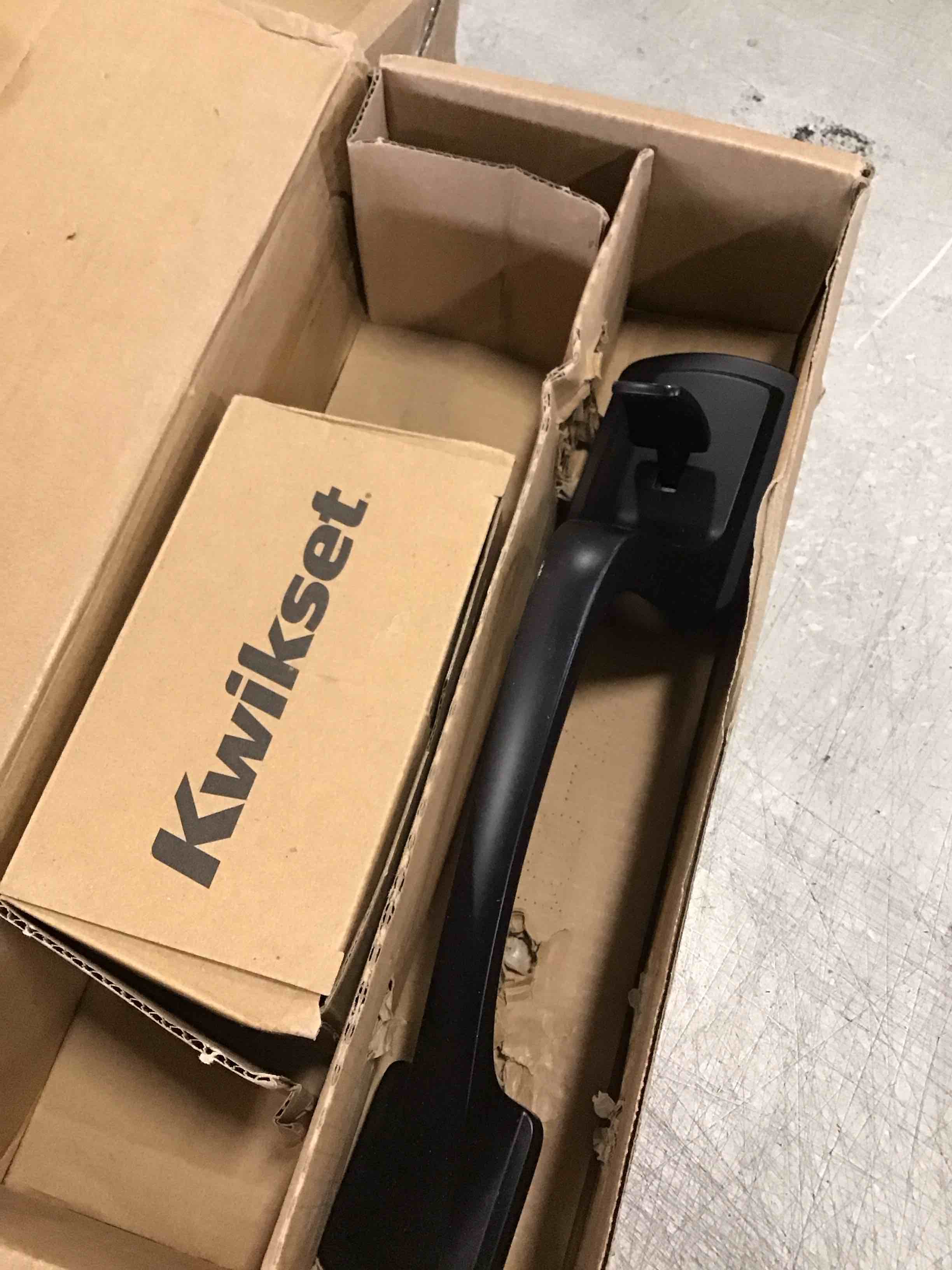 https://s3.amazonaws.com/lotting-images-prod/bidfta/GRN5191392_1721677334582.jpeg