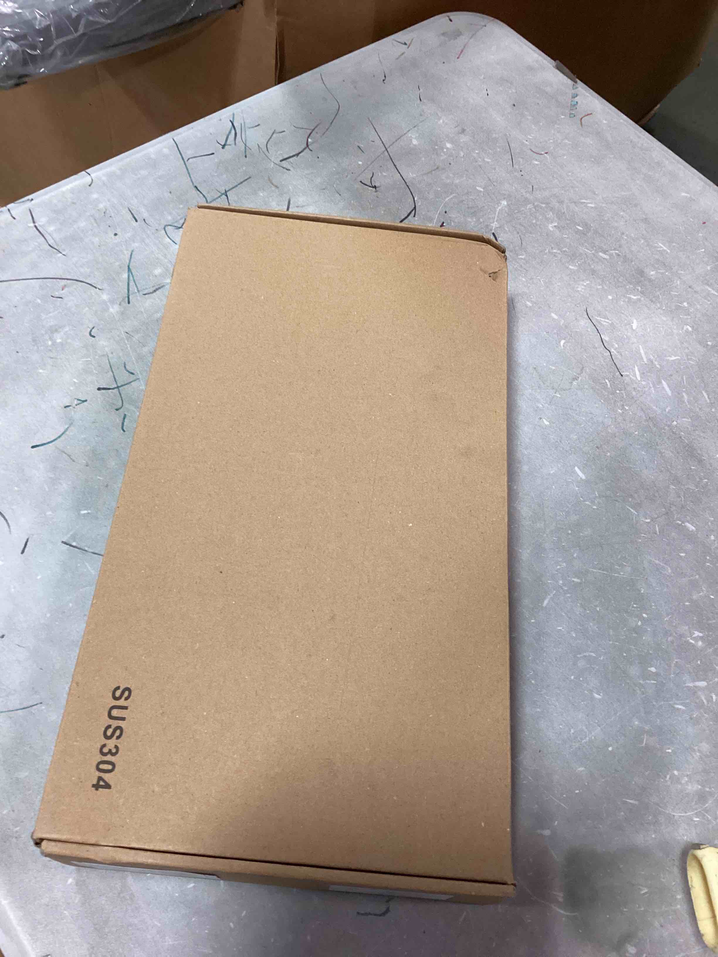 https://s3.amazonaws.com/lotting-images-prod/bidfta/GRN5191908_1721785407235.jpeg