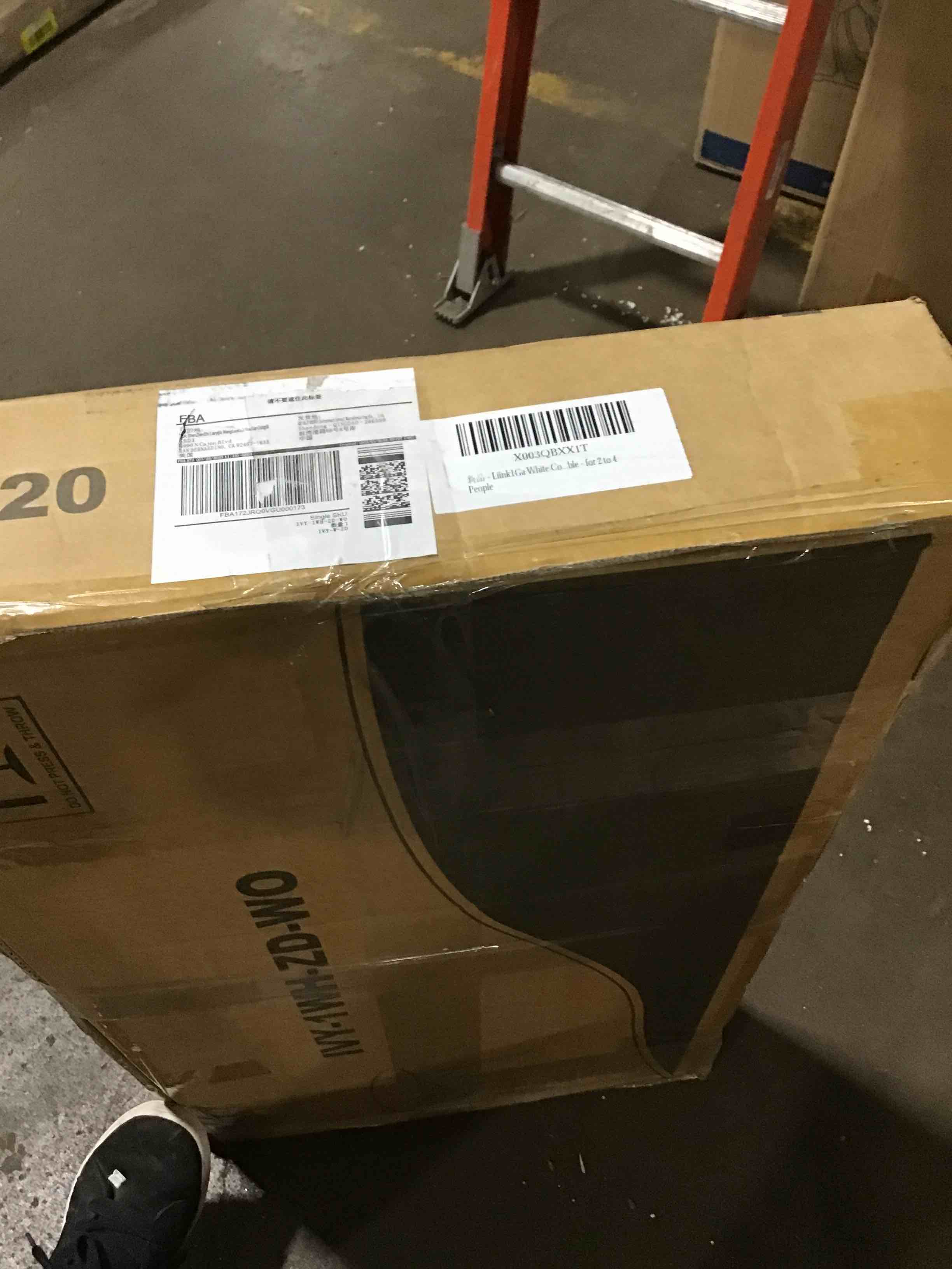 https://s3.amazonaws.com/lotting-images-prod/bidfta/GRN5216991_1696248639003.jpeg
