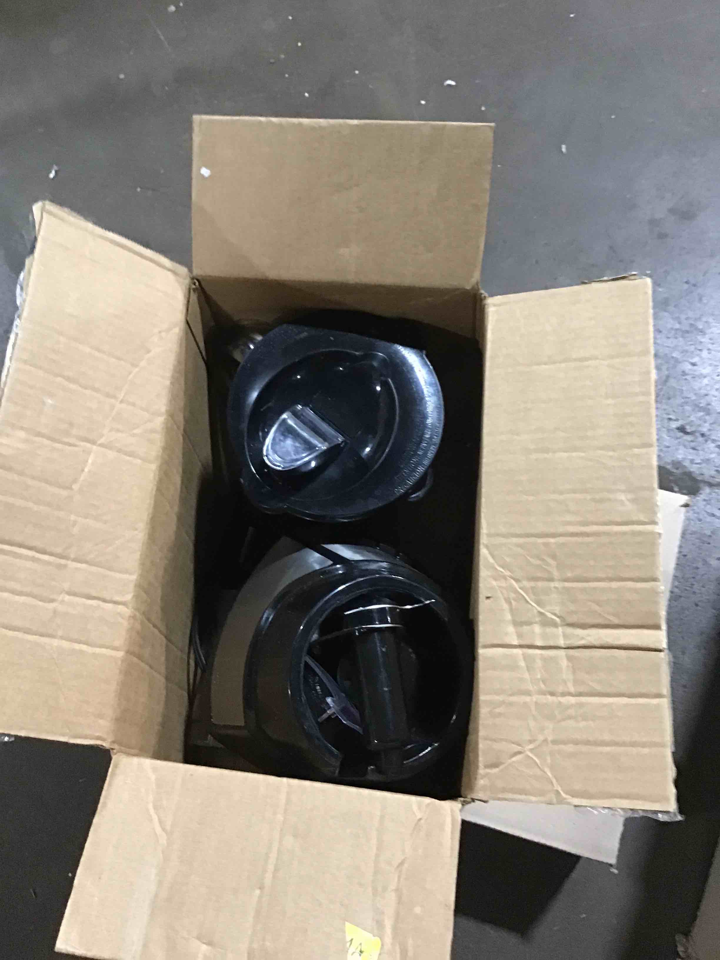 https://s3.amazonaws.com/lotting-images-prod/bidfta/GRN5217001_1696252317499.jpeg
