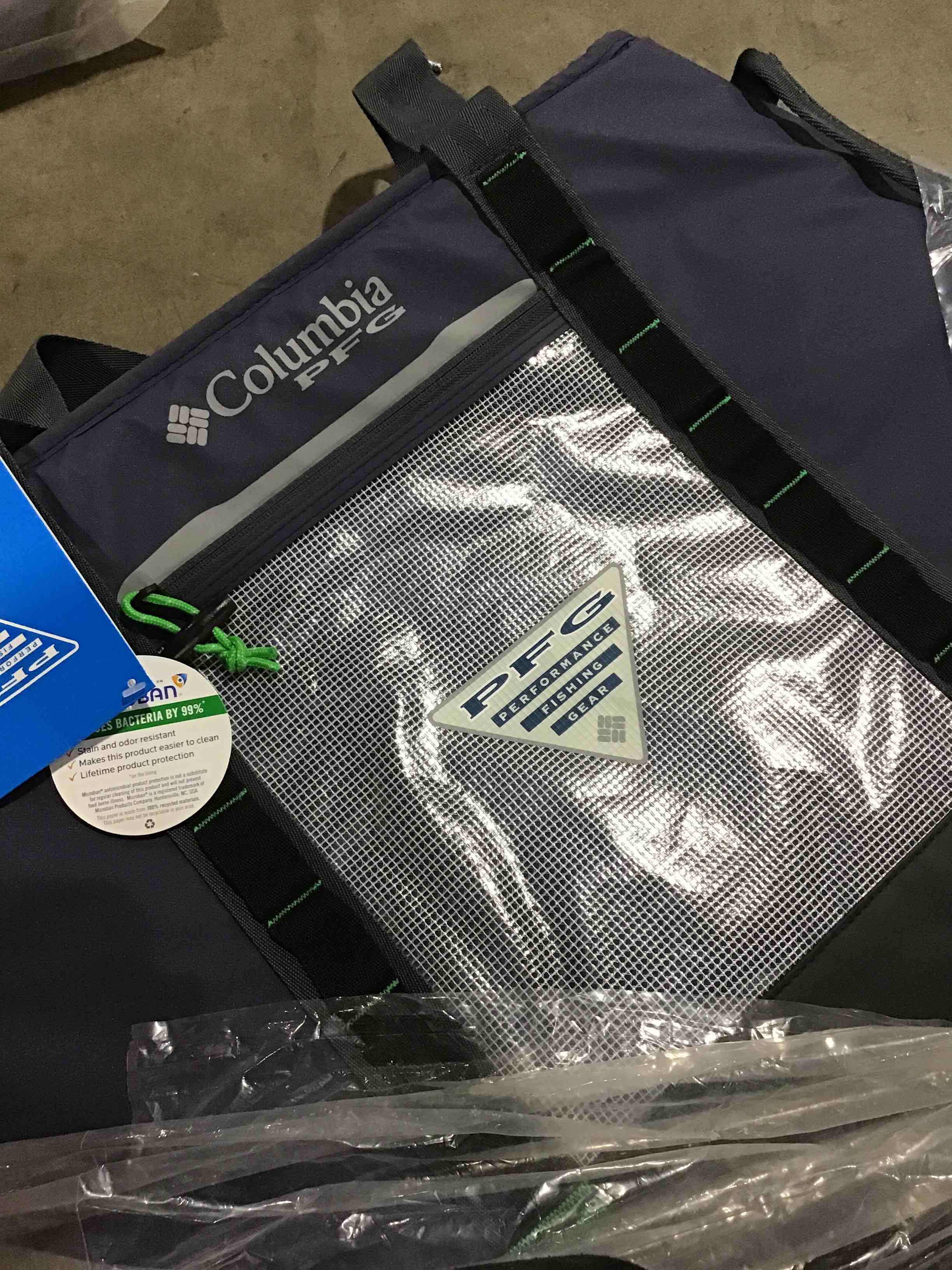 https://s3.amazonaws.com/lotting-images-prod/bidfta/GRN5217388_1696605517136.jpeg