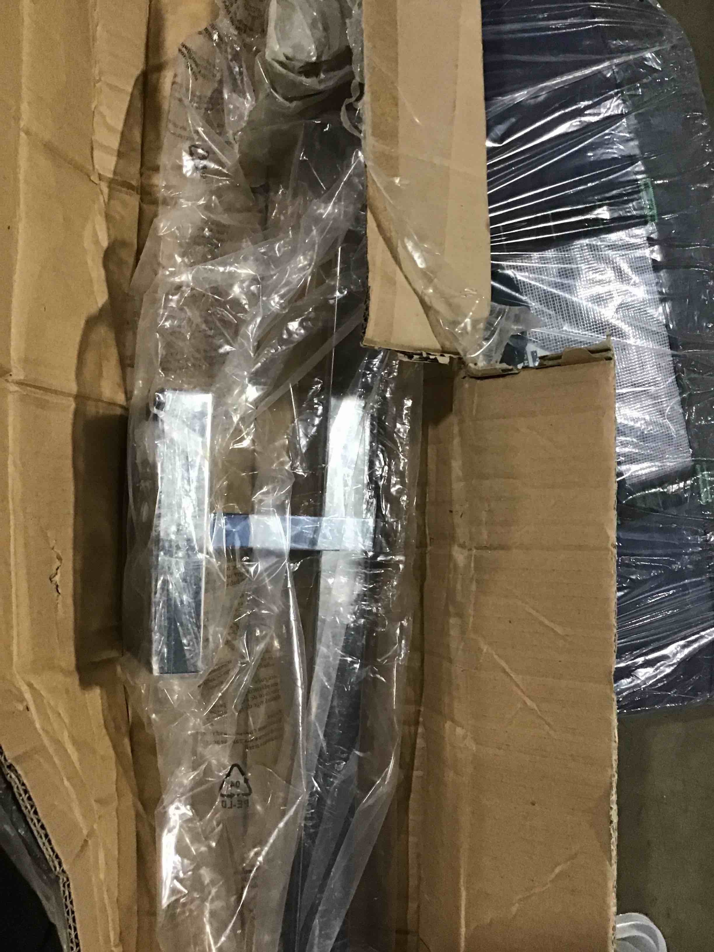 https://s3.amazonaws.com/lotting-images-prod/bidfta/GRN5217391_1696607151828.jpeg