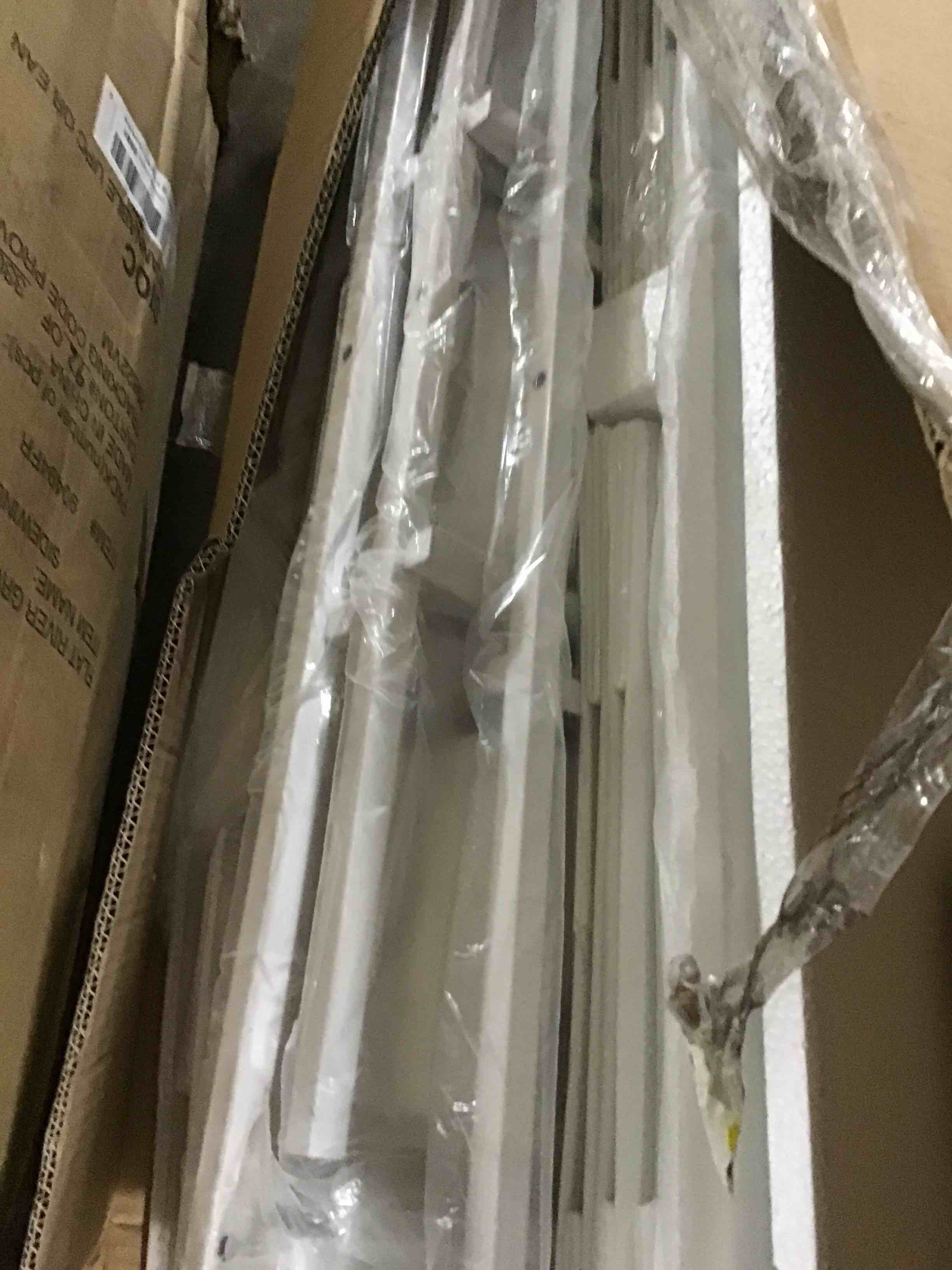 https://s3.amazonaws.com/lotting-images-prod/bidfta/GRN5221603_1697829314059.jpeg