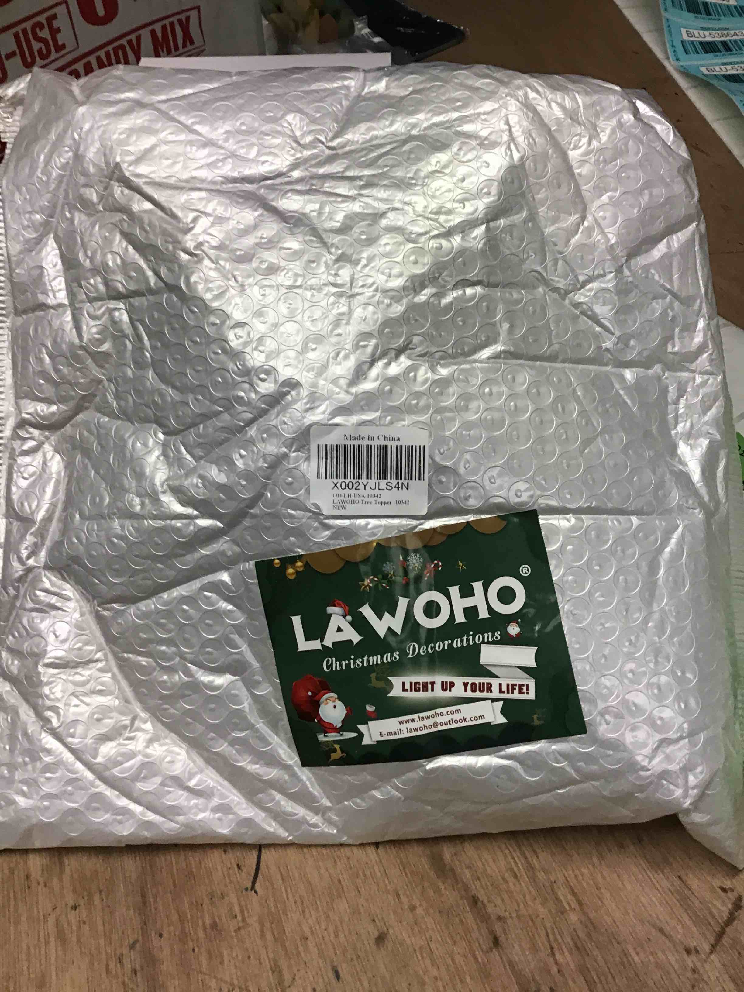 lawoho tree topper