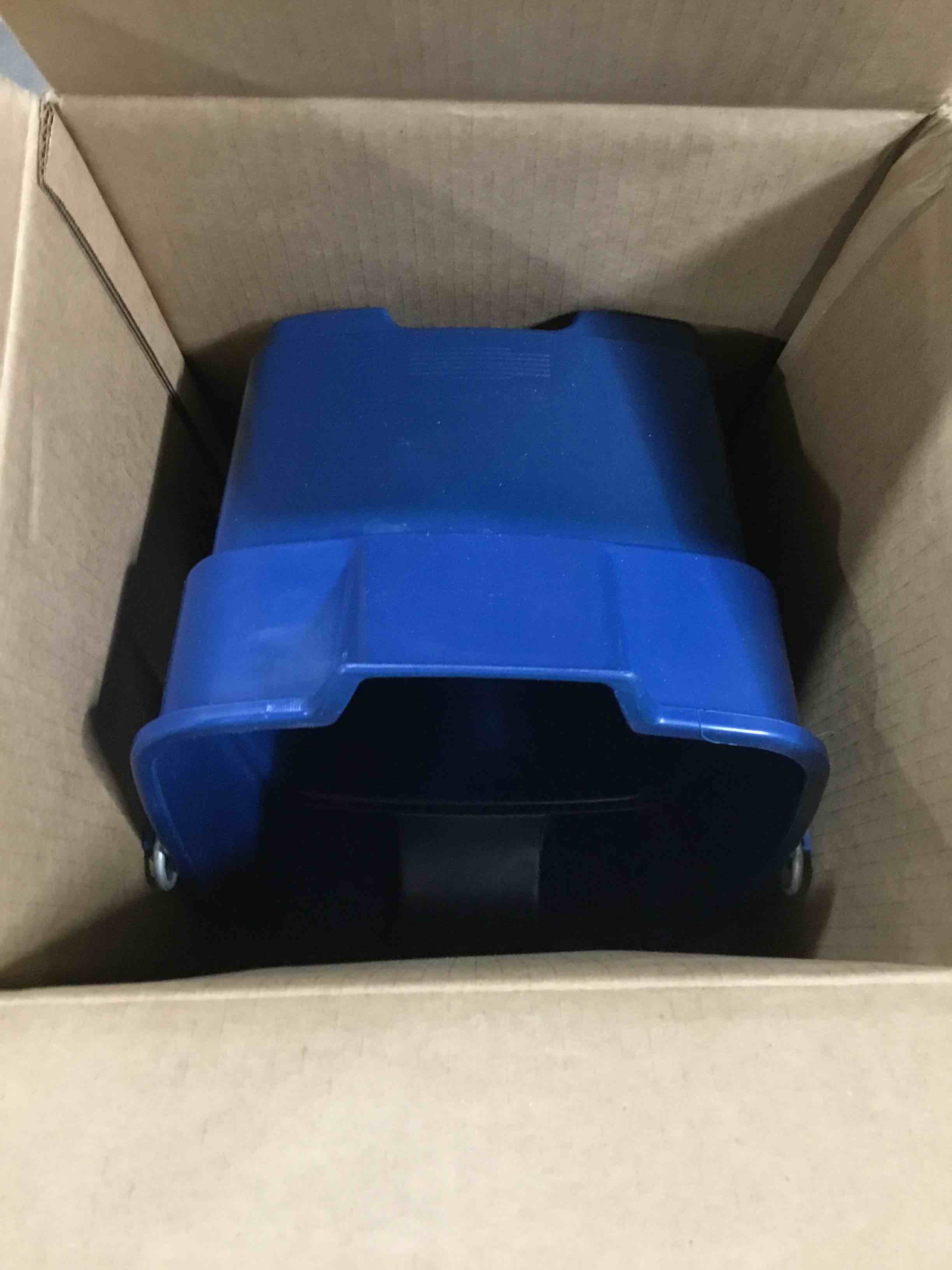 https://s3.amazonaws.com/lotting-images-prod/bidfta/GRN5223440_1694722182407.jpeg