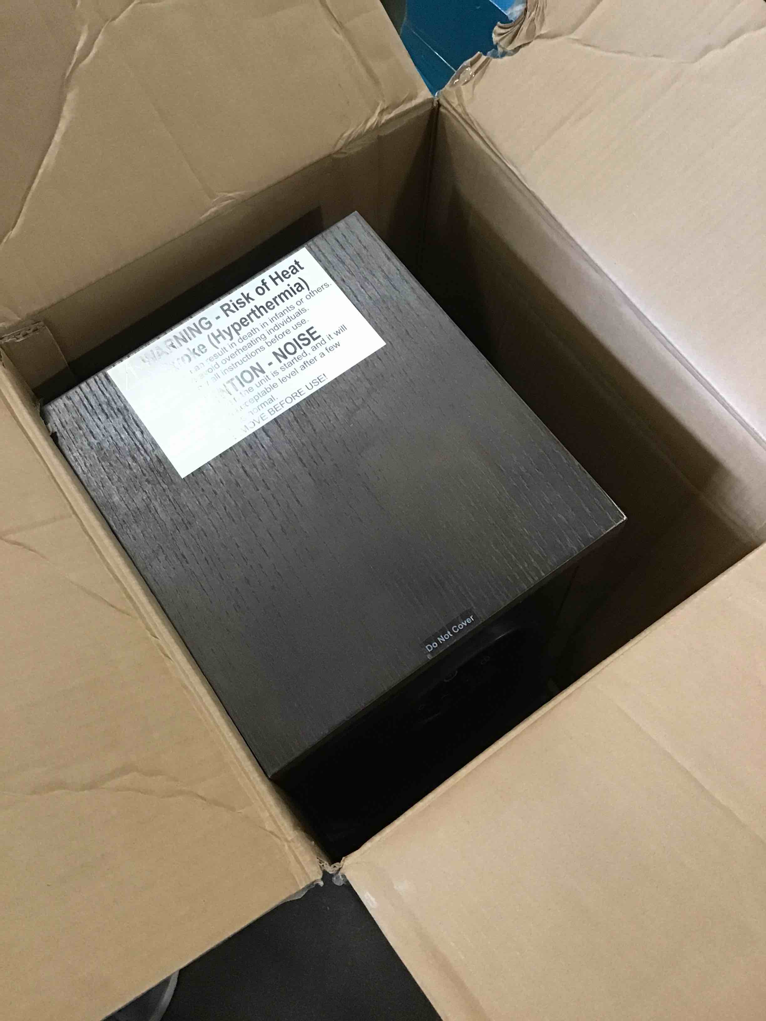 https://s3.amazonaws.com/lotting-images-prod/bidfta/GRN5229028_1704393048049.jpeg