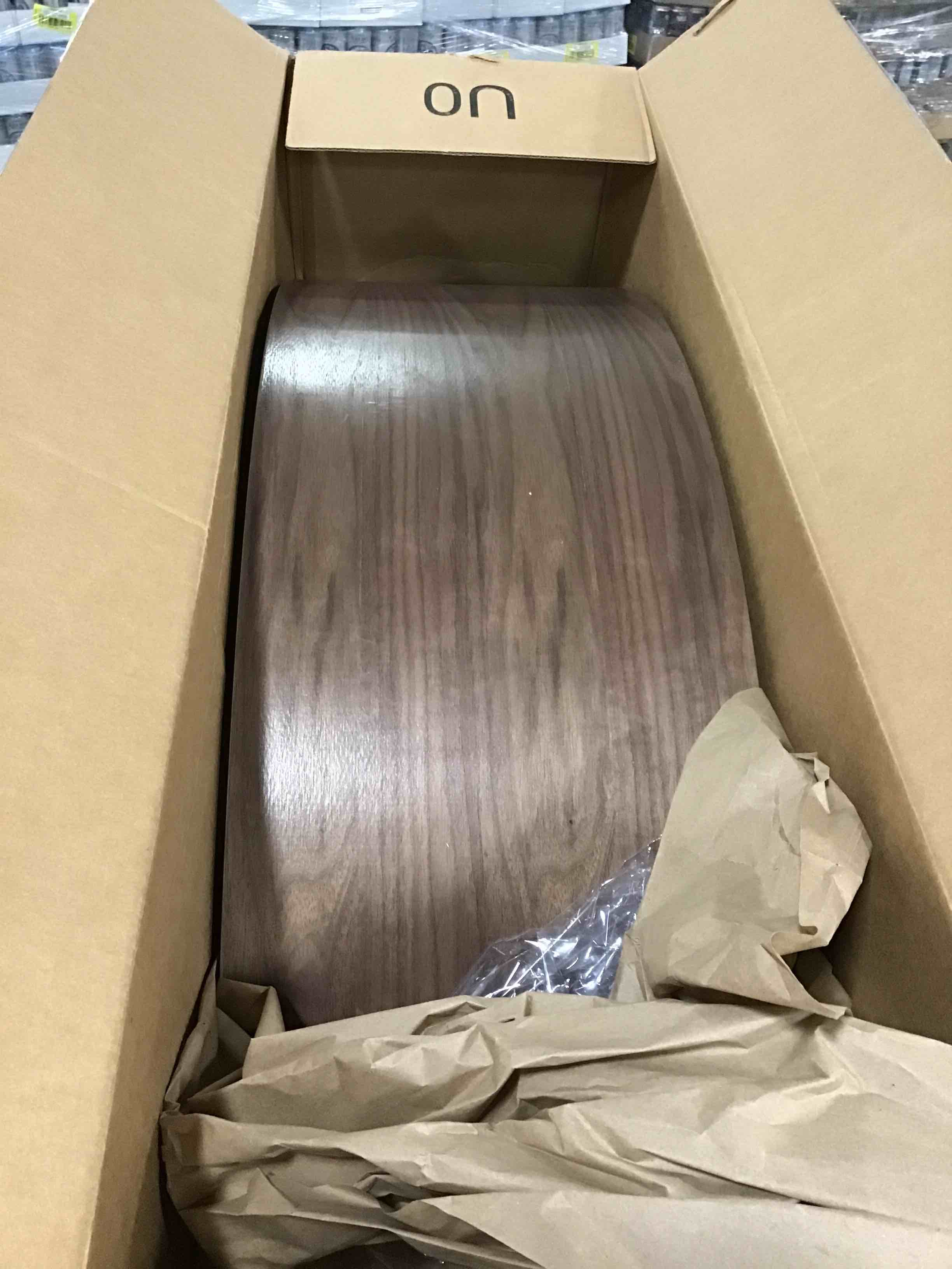 https://s3.amazonaws.com/lotting-images-prod/bidfta/GRN5229428_1704896377250.jpeg