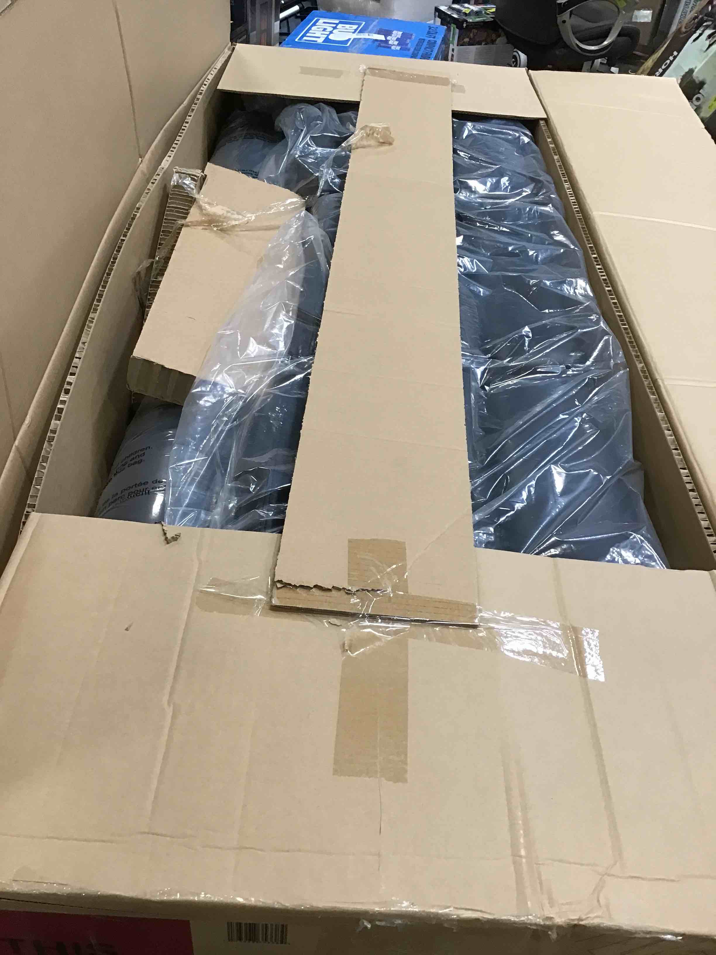 https://s3.amazonaws.com/lotting-images-prod/bidfta/GRN5230355_1705515319943.jpeg