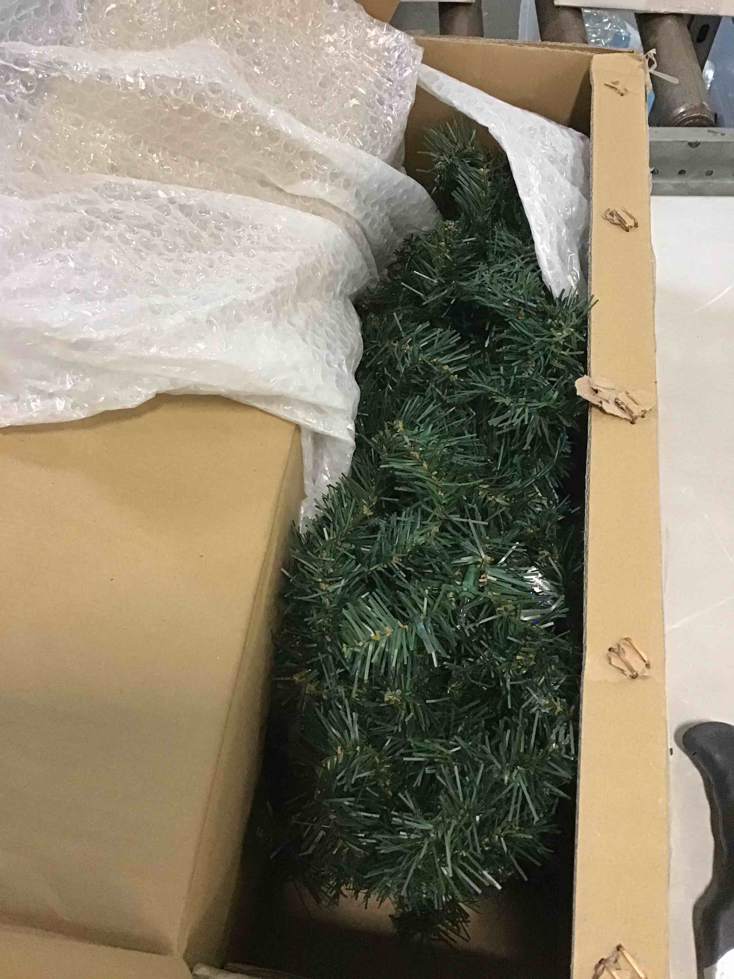 https://s3.amazonaws.com/lotting-images-prod/bidfta/GRN5230863_1705927703321.jpeg