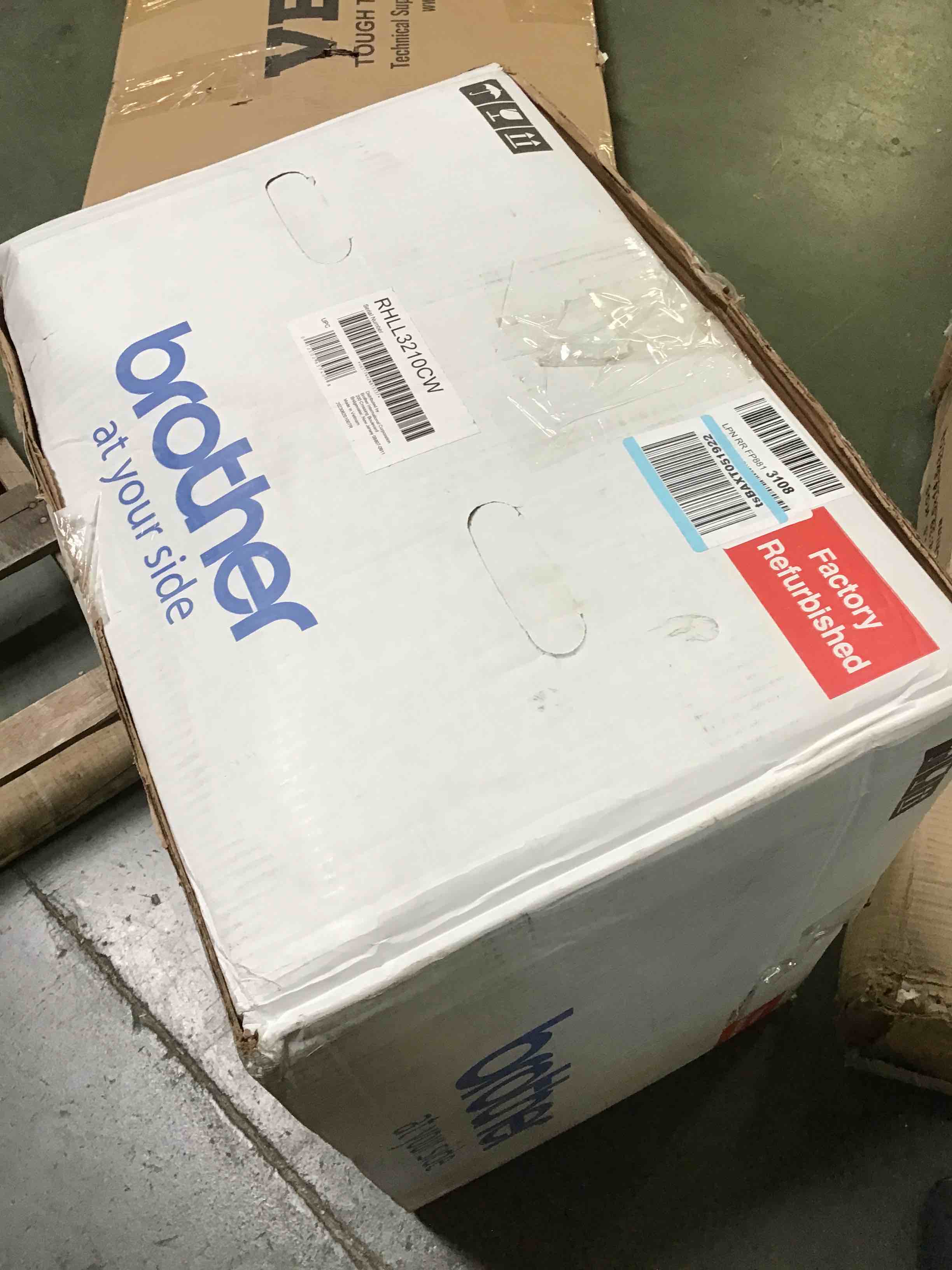 https://s3.amazonaws.com/lotting-images-prod/bidfta/GRN5231018_1692801512357.jpeg