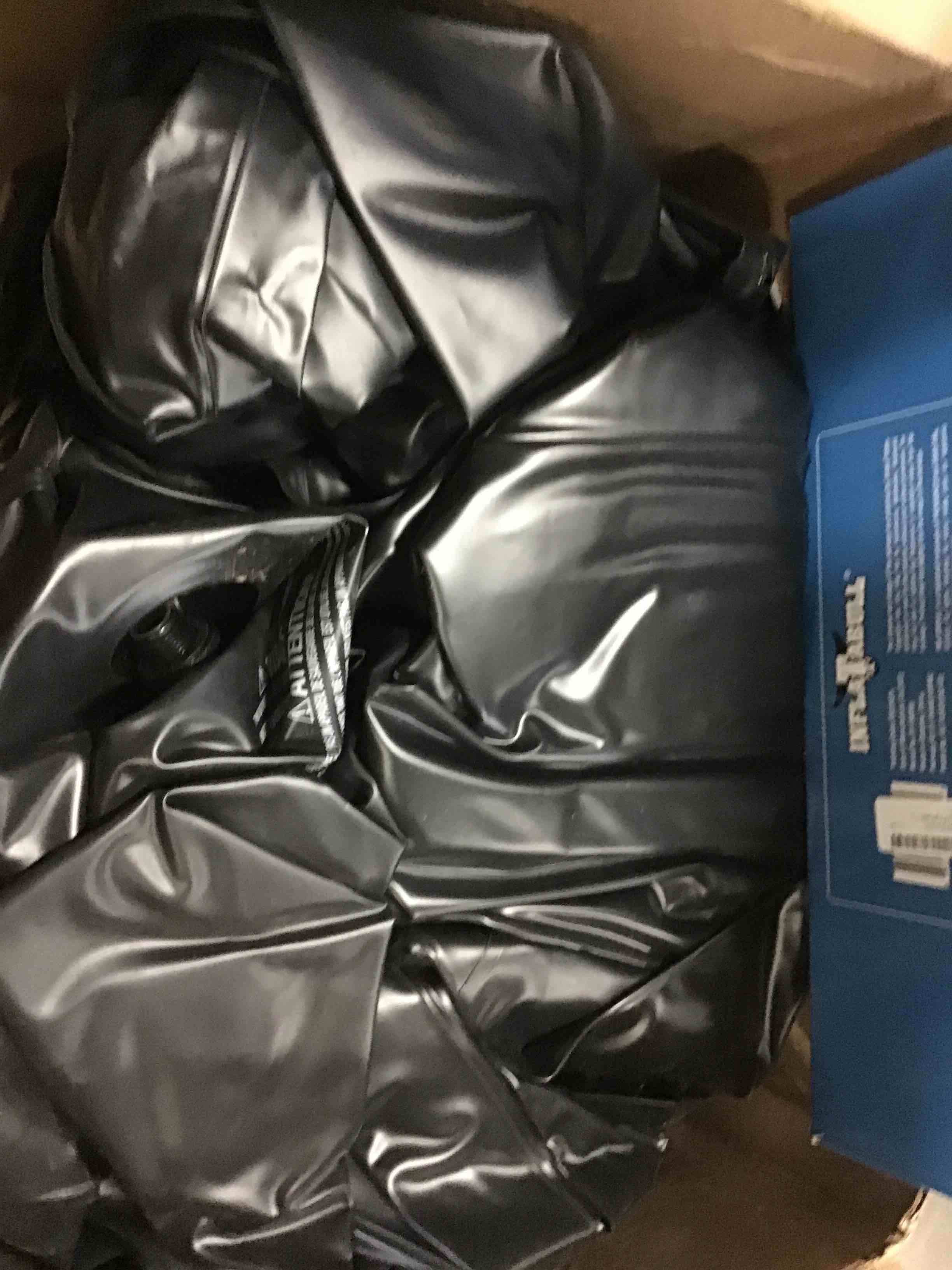 https://s3.amazonaws.com/lotting-images-prod/bidfta/GRN5231957_1693394670563.jpeg