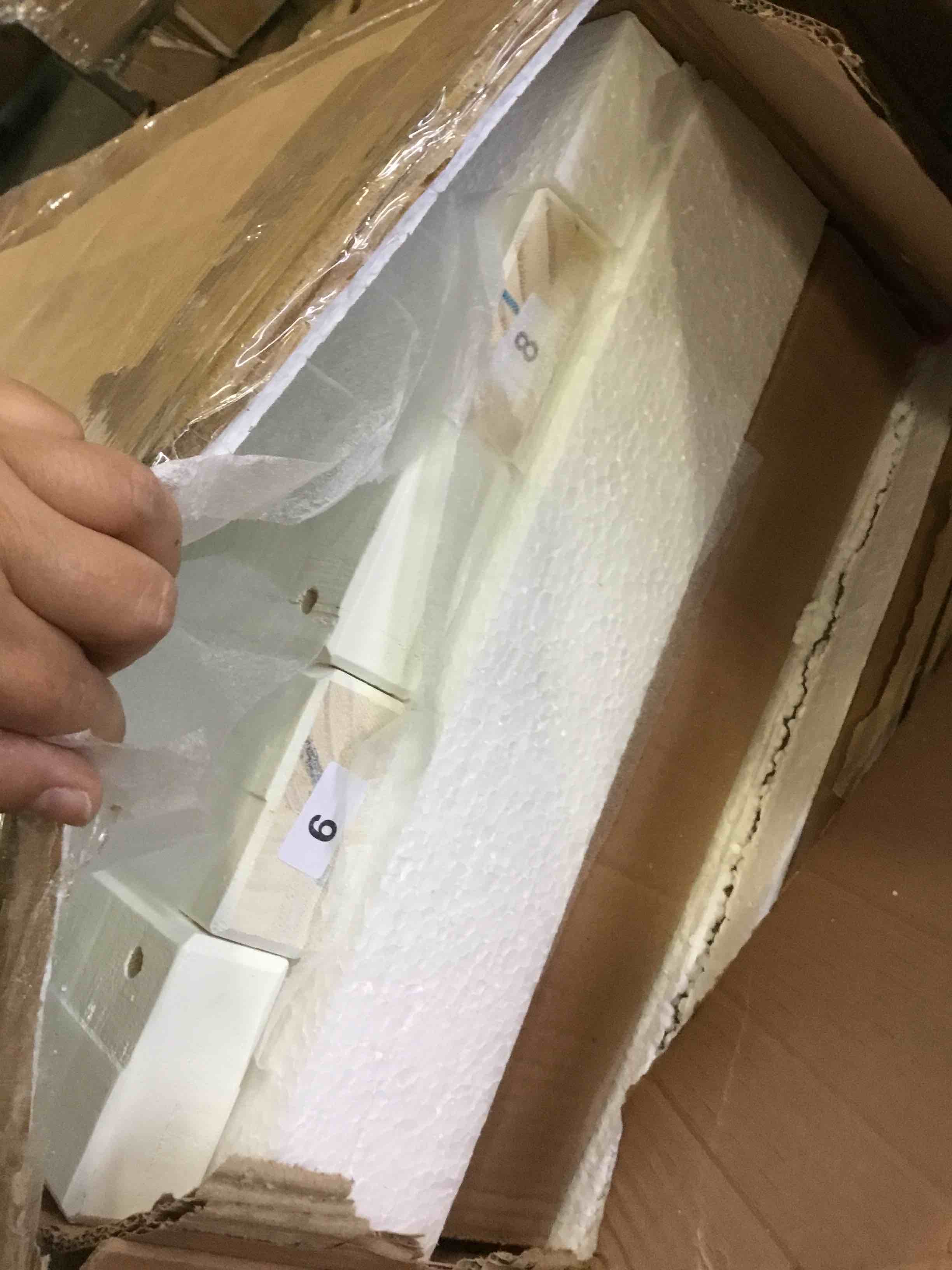 https://s3.amazonaws.com/lotting-images-prod/bidfta/GRN5234307_1692285814275.jpeg
