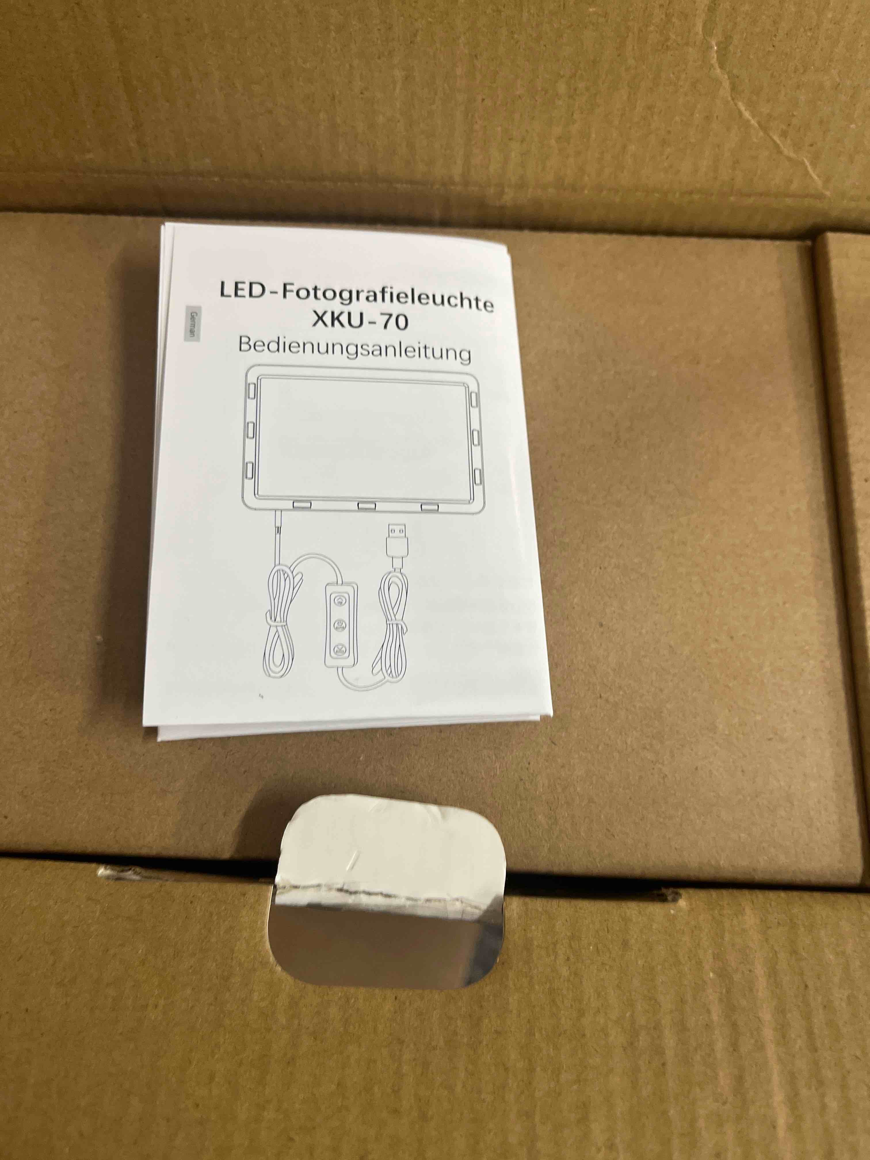 https://s3.amazonaws.com/lotting-images-prod/bidfta/GRN5237323_1695911970613.jpeg