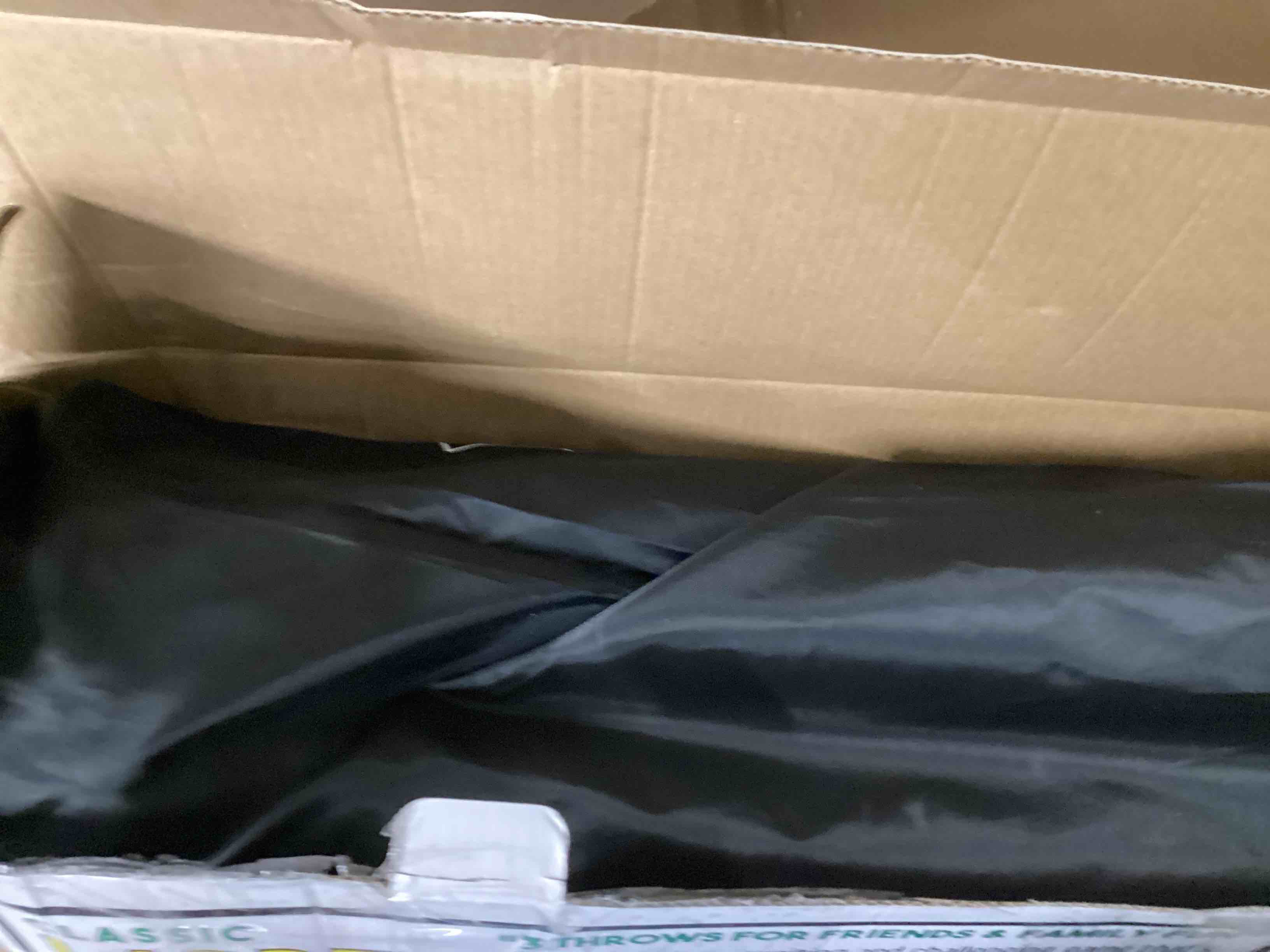 https://s3.amazonaws.com/lotting-images-prod/bidfta/GRN5237469_1696019079012.jpeg