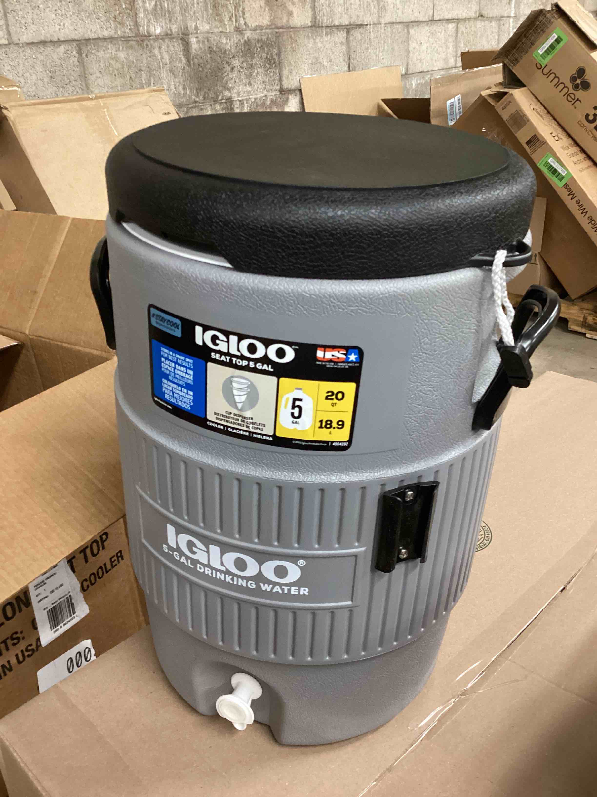 https://s3.amazonaws.com/lotting-images-prod/bidfta/GRN5237522_1696260529408.jpeg