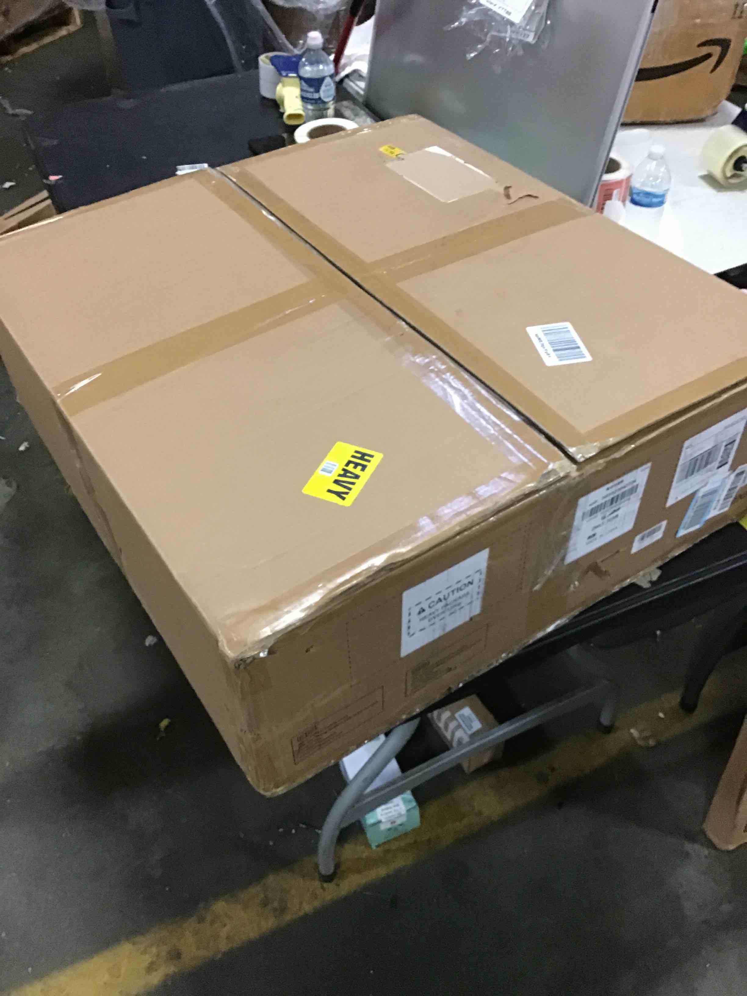https://s3.amazonaws.com/lotting-images-prod/bidfta/GRN5238956_1692964200123.jpeg