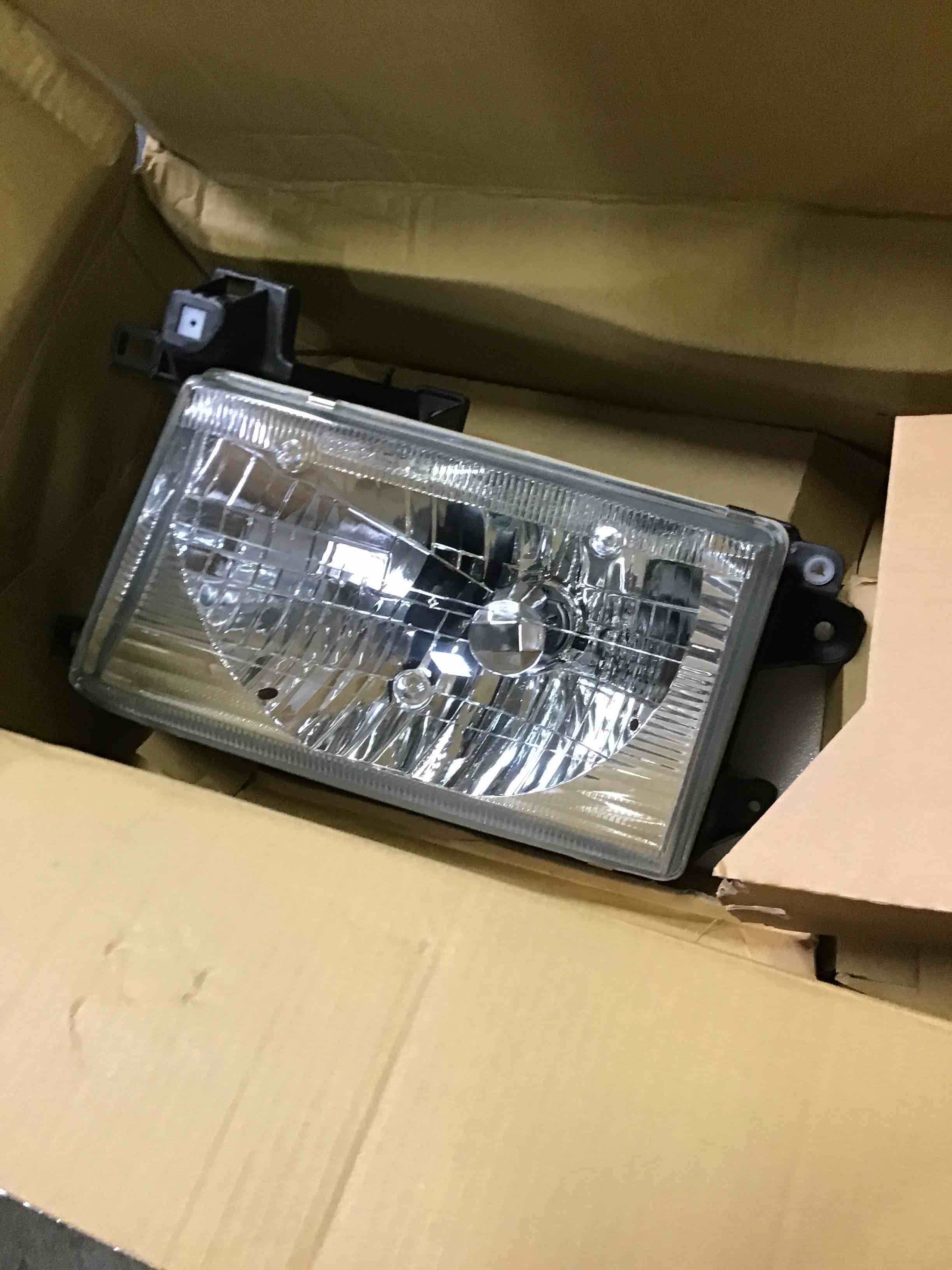 https://s3.amazonaws.com/lotting-images-prod/bidfta/GRN5239012_1692974436203.jpeg