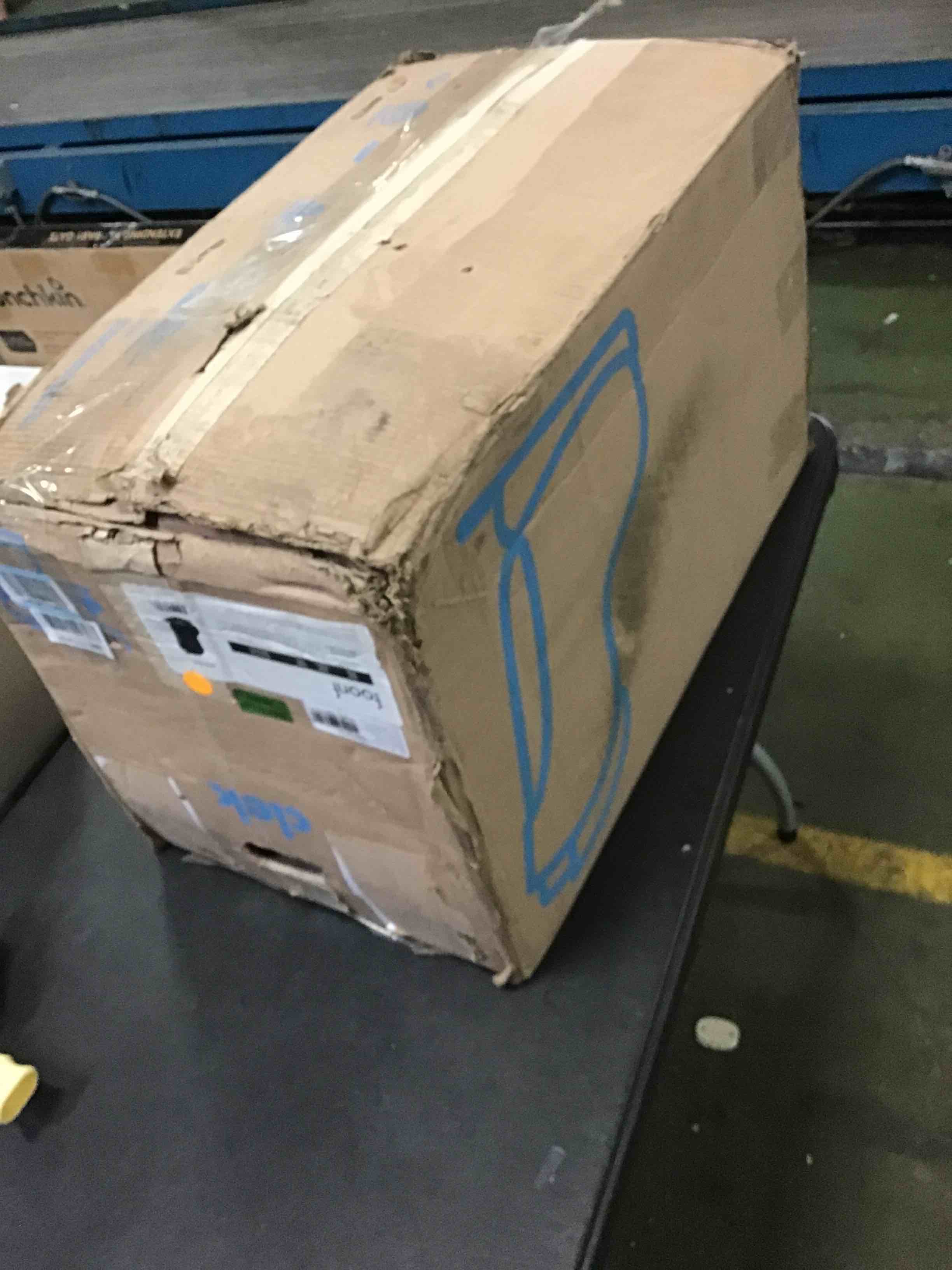 https://s3.amazonaws.com/lotting-images-prod/bidfta/GRN5239081_1692988886352.jpeg