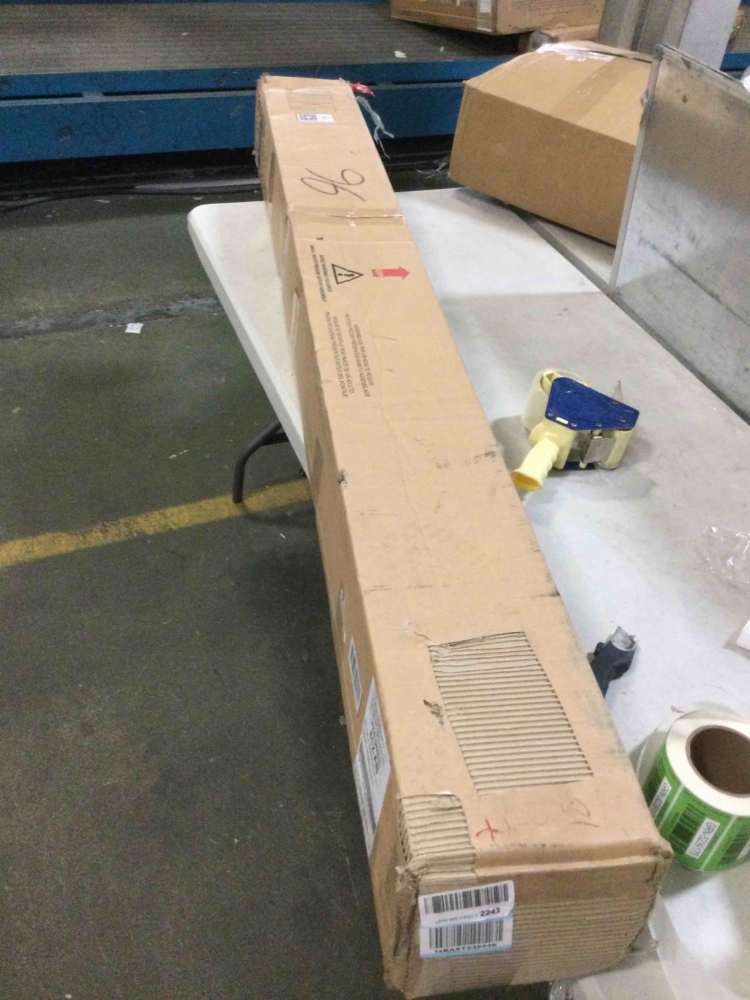https://s3.amazonaws.com/lotting-images-prod/bidfta/GRN5239169_1693059563597.jpeg
