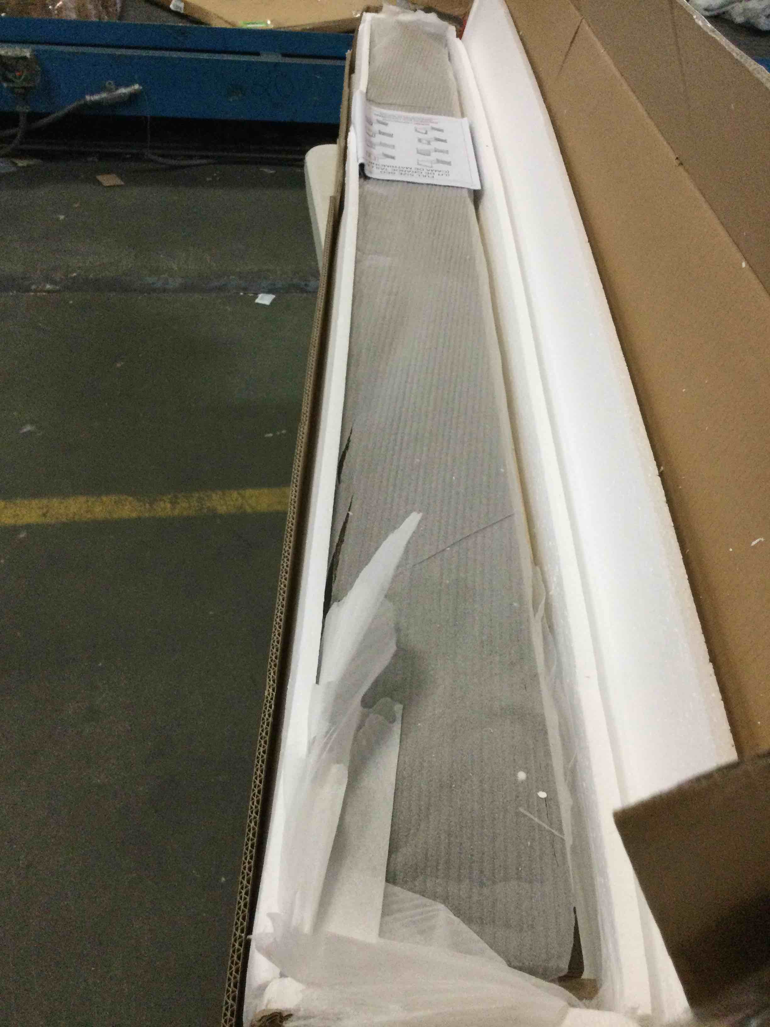 https://s3.amazonaws.com/lotting-images-prod/bidfta/GRN5239169_1693059600575.jpeg