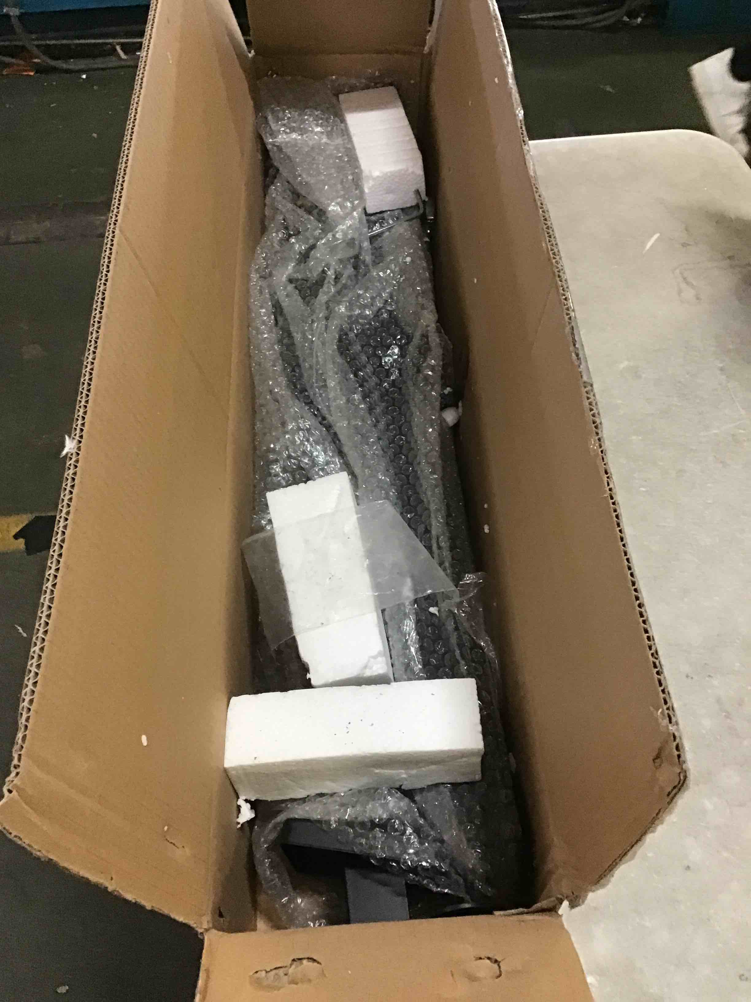 https://s3.amazonaws.com/lotting-images-prod/bidfta/GRN5239683_1693507820199.jpeg