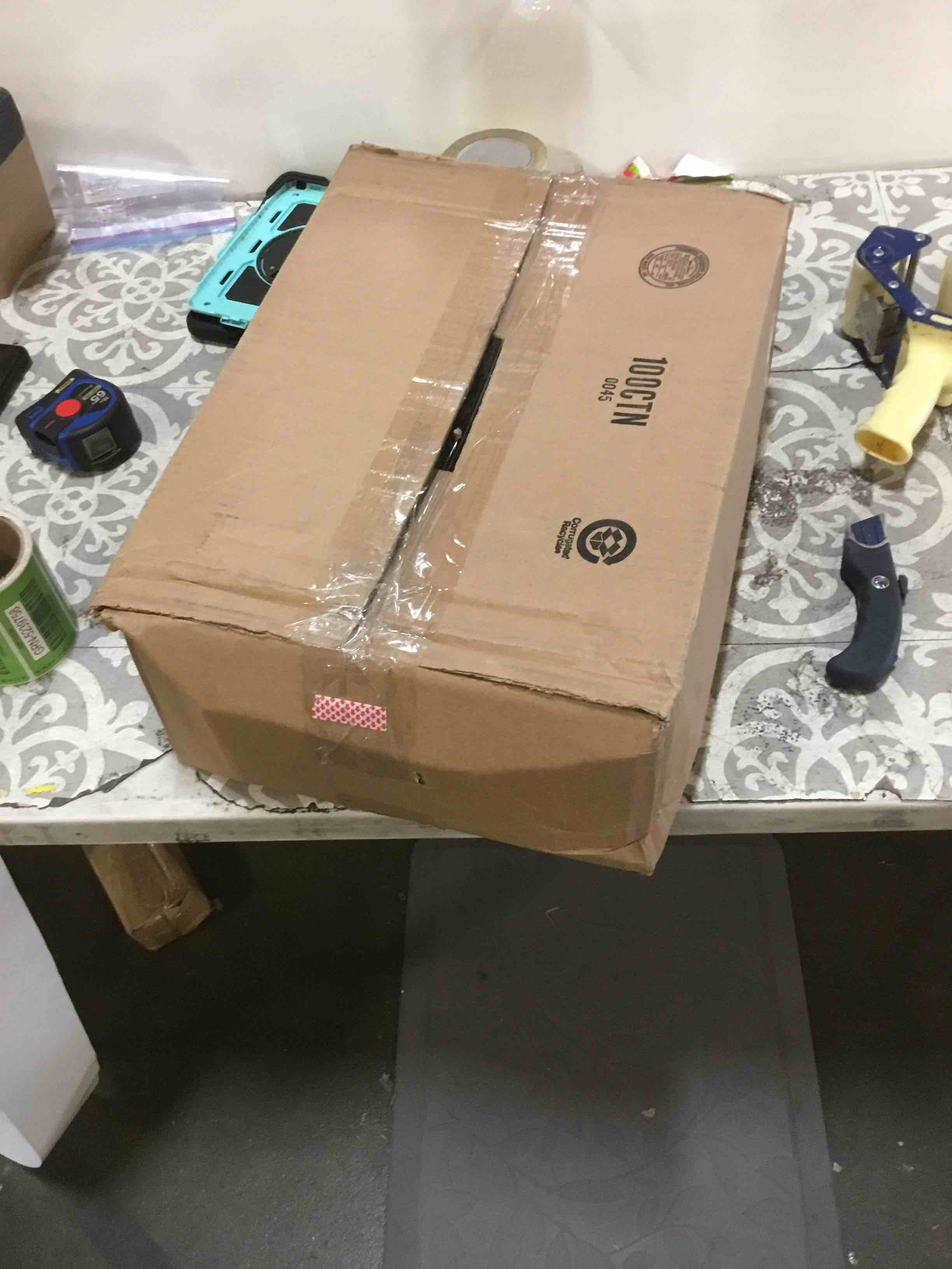 https://s3.amazonaws.com/lotting-images-prod/bidfta/GRN5239755_1693571867003.jpeg