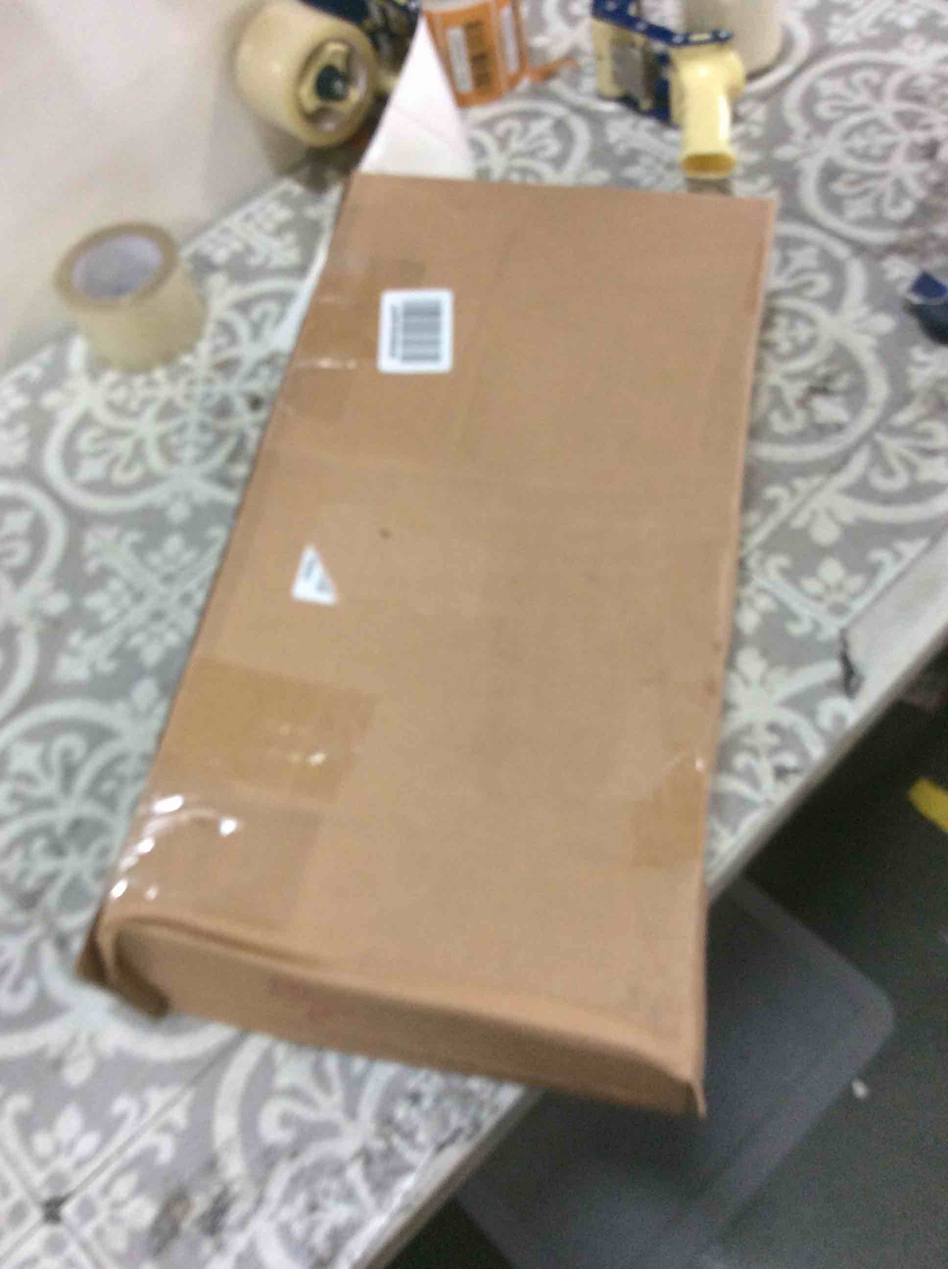 https://s3.amazonaws.com/lotting-images-prod/bidfta/GRN5239932_1693939476291.jpeg