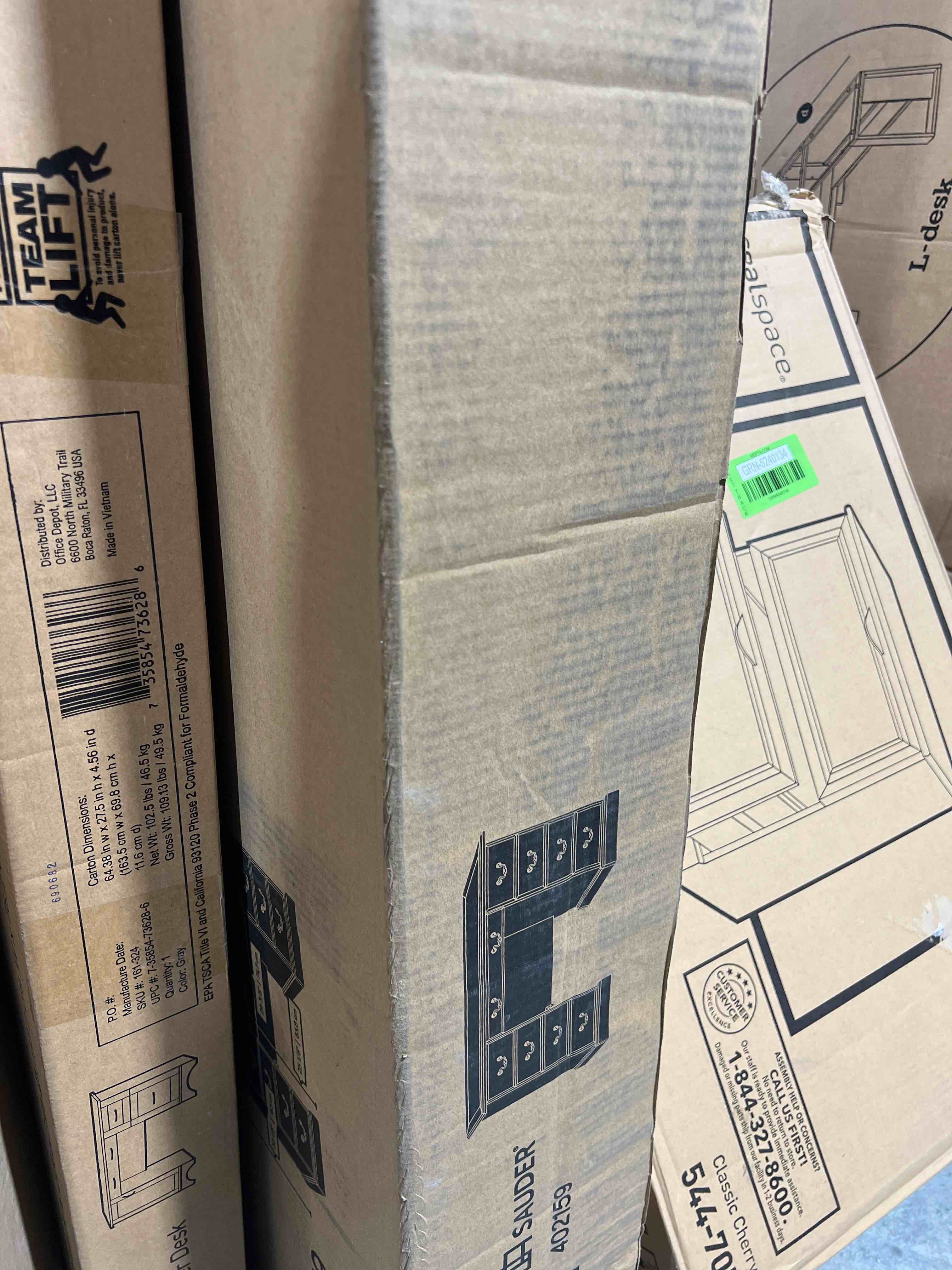 https://s3.amazonaws.com/lotting-images-prod/bidfta/GRN5240135_1694403736640.jpeg