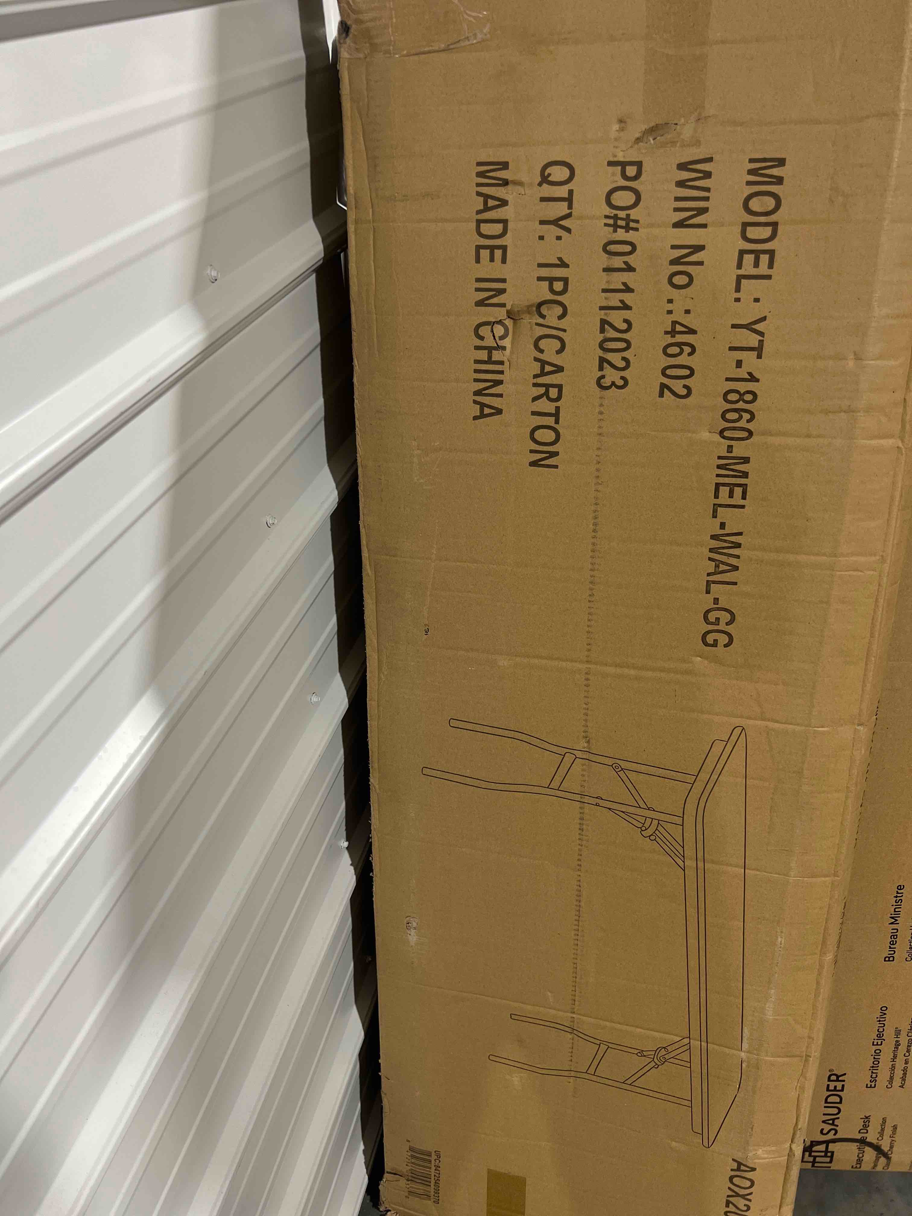 https://s3.amazonaws.com/lotting-images-prod/bidfta/GRN5240140_1694404736233.jpeg