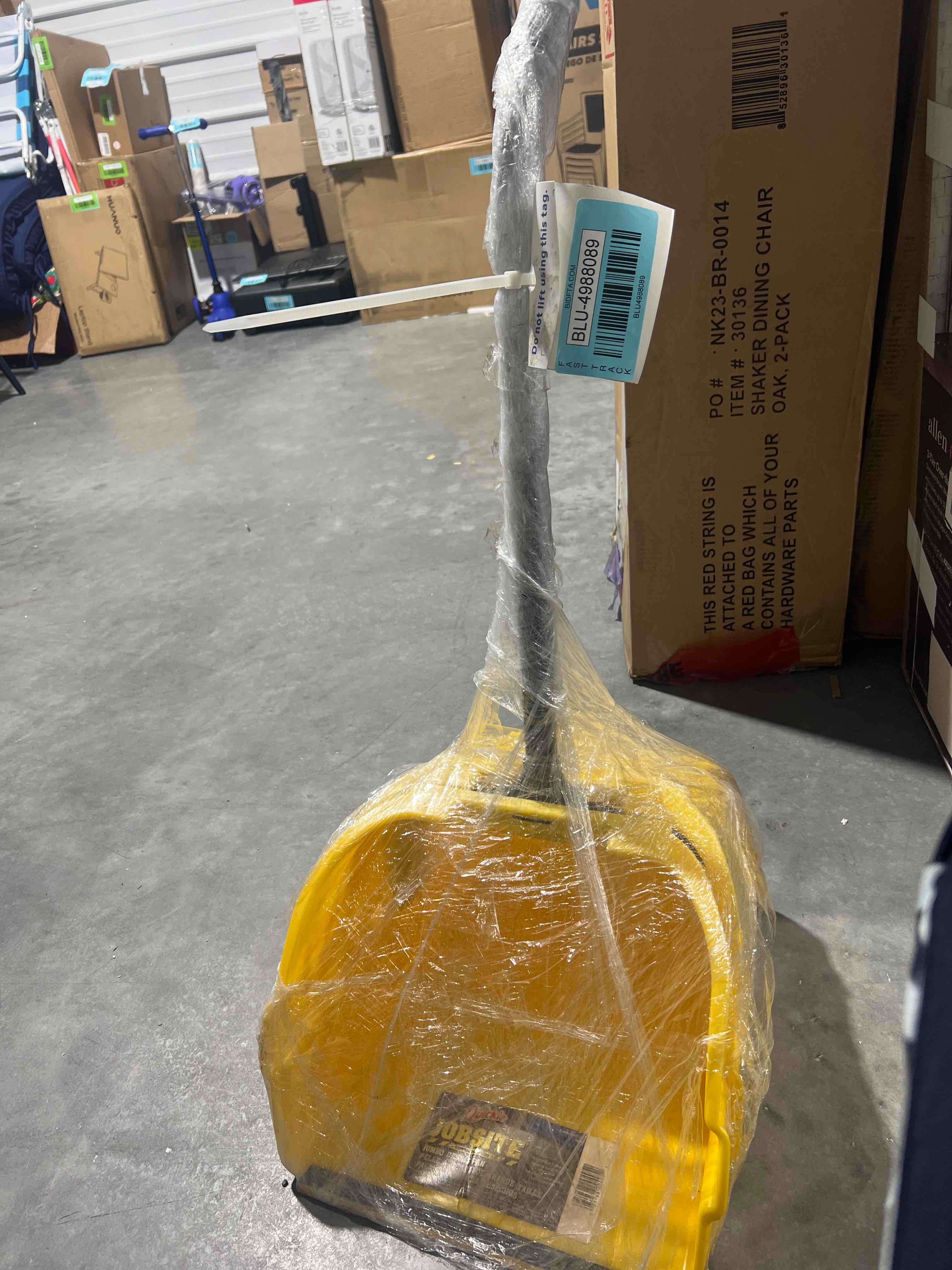 https://s3.amazonaws.com/lotting-images-prod/bidfta/GRN5240231_1695137805456.jpeg