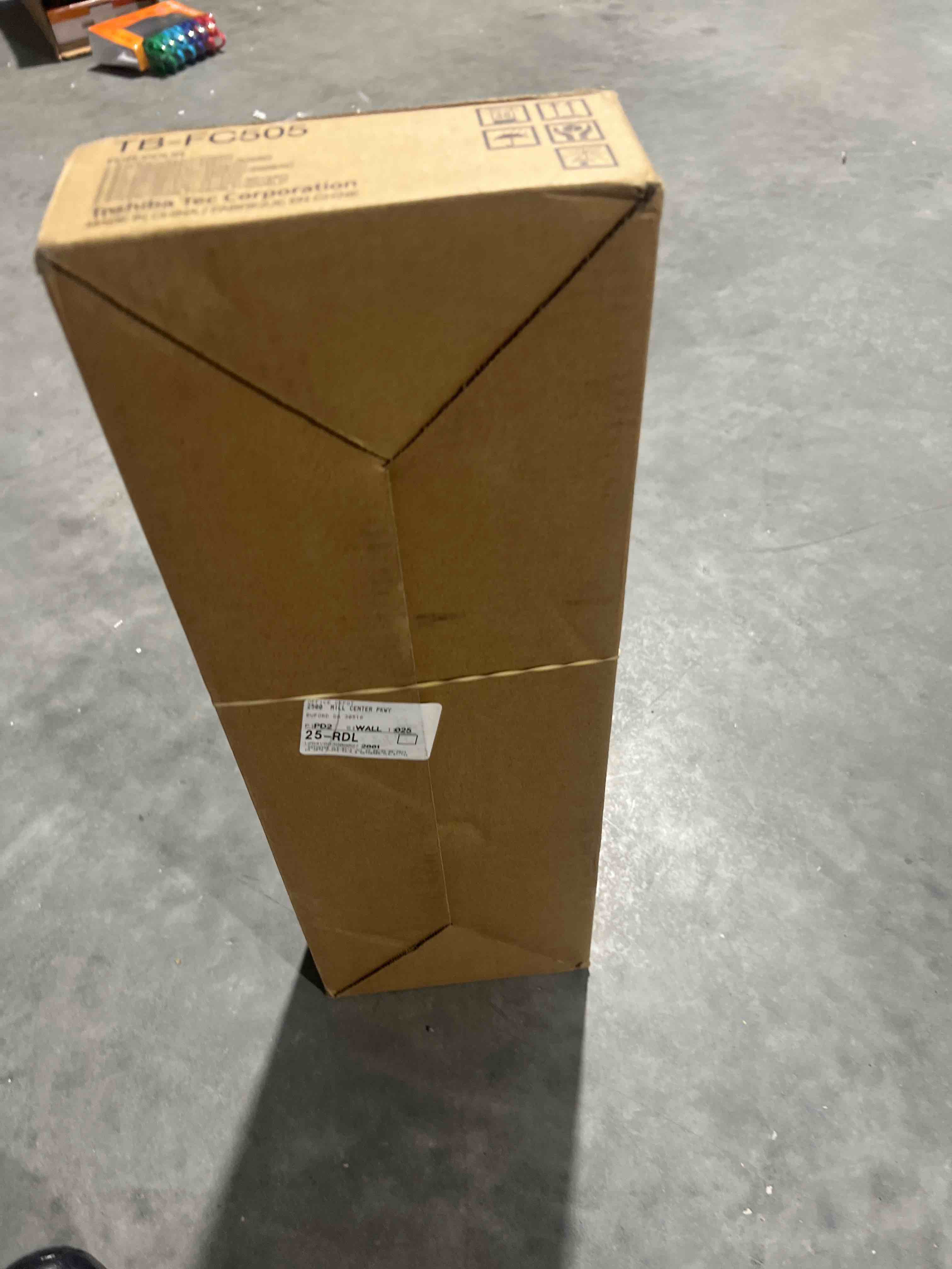 https://s3.amazonaws.com/lotting-images-prod/bidfta/GRN5240235_1695138353654.jpeg