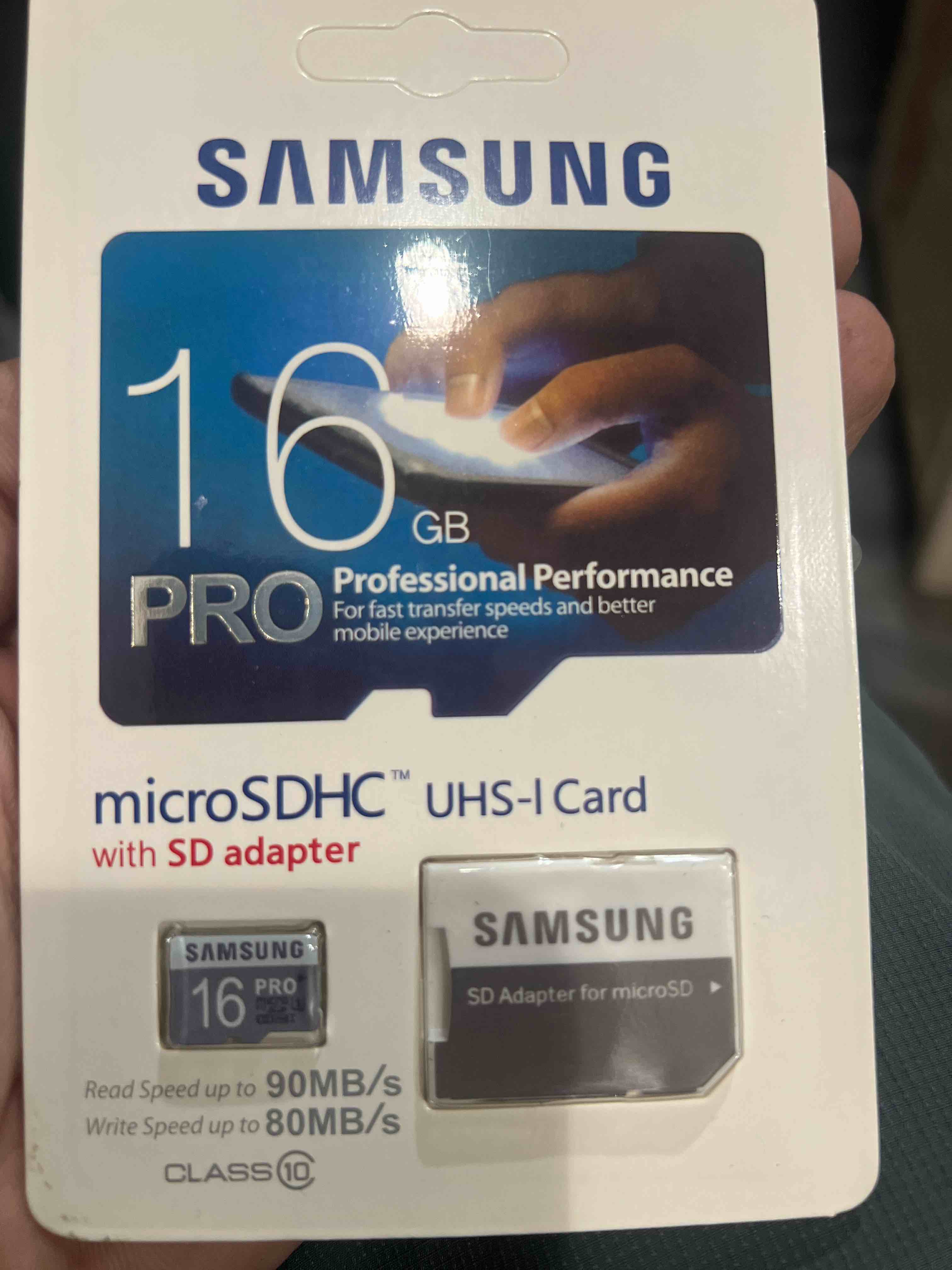 https://s3.amazonaws.com/lotting-images-prod/bidfta/GRN5240364_1695938251254.jpeg