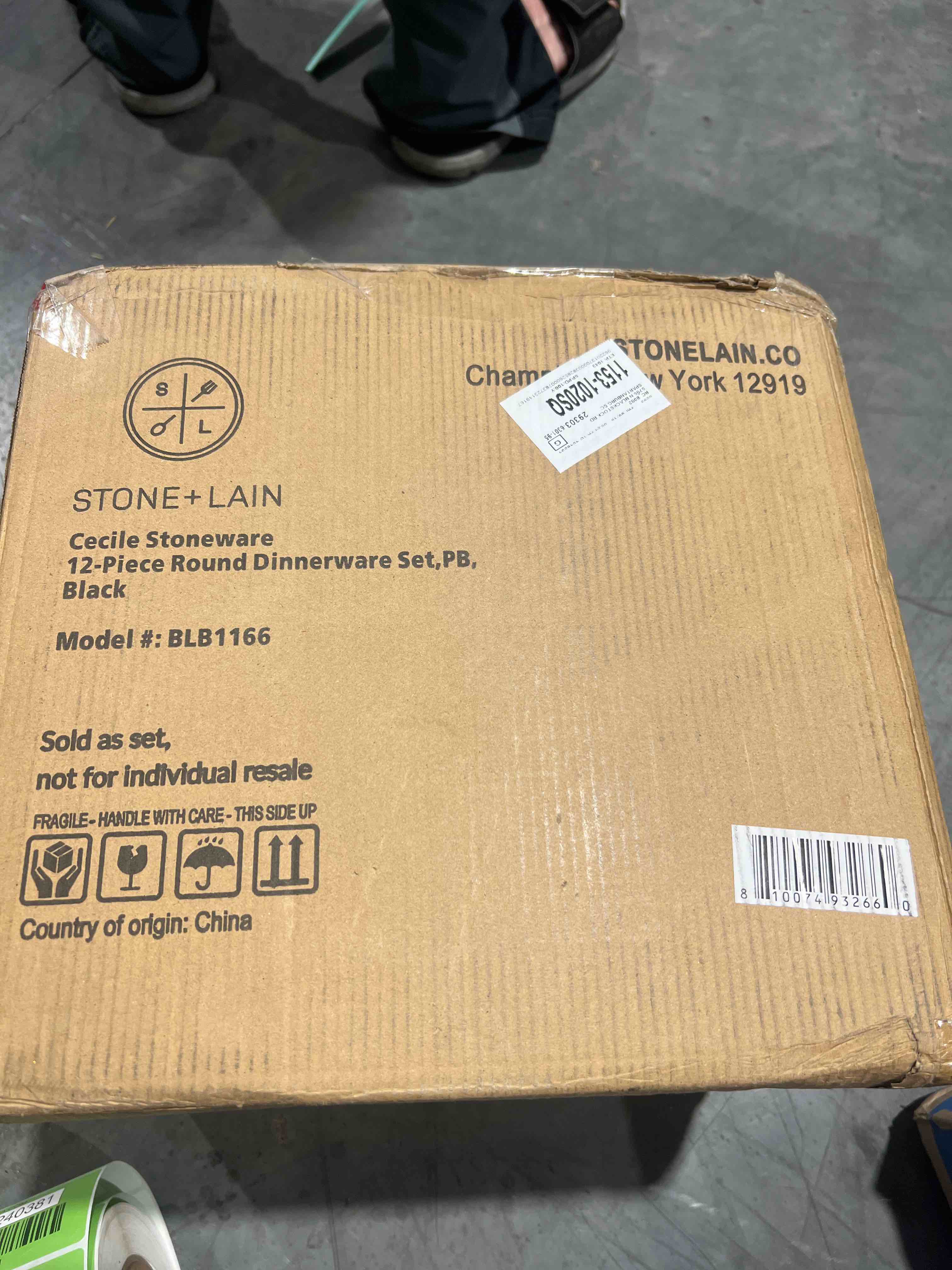 https://s3.amazonaws.com/lotting-images-prod/bidfta/GRN5240380_1696540373734.jpeg