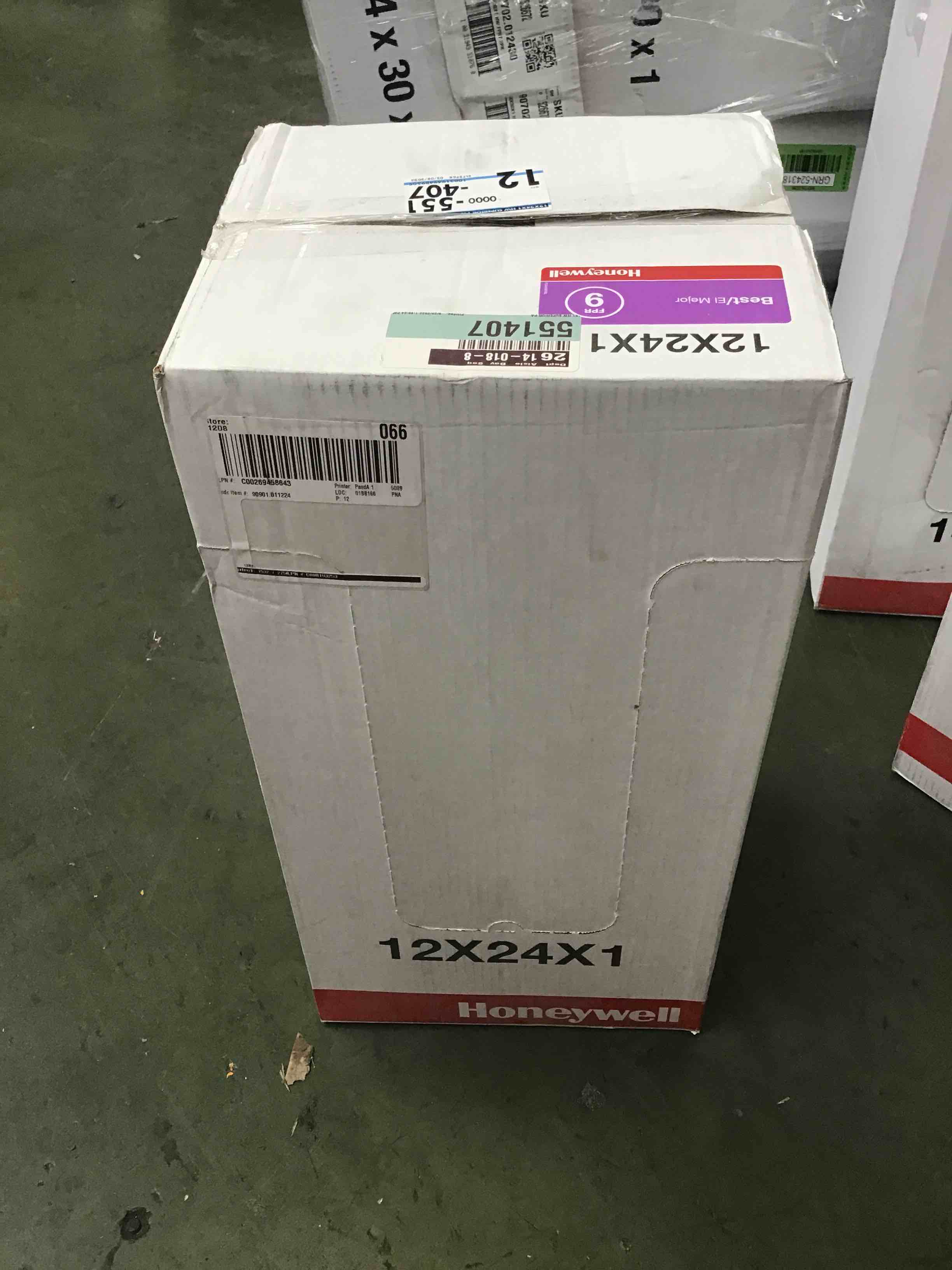 https://s3.amazonaws.com/lotting-images-prod/bidfta/GRN5243211_1691430183650.jpeg