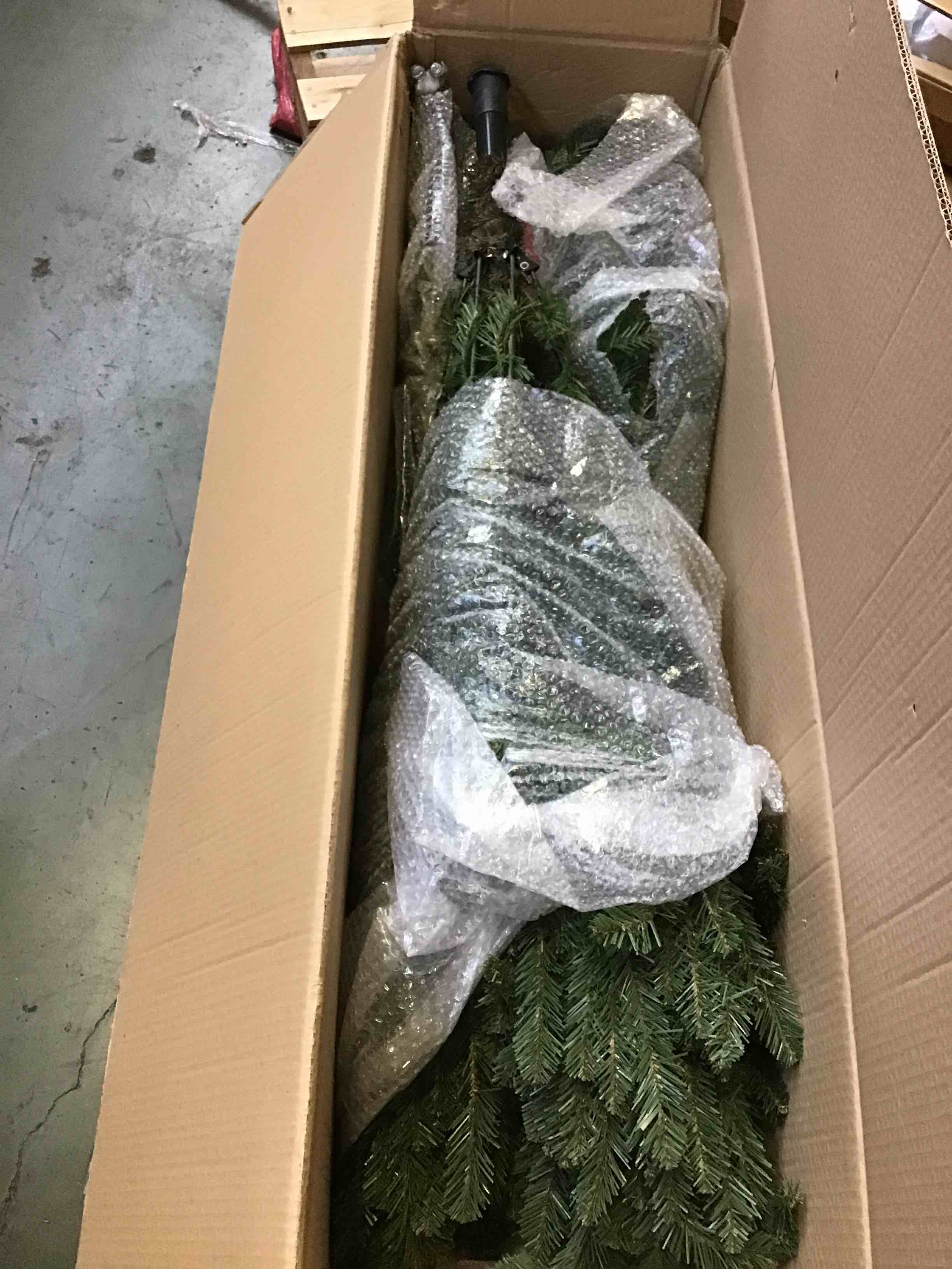 https://s3.amazonaws.com/lotting-images-prod/bidfta/GRN5243785_1691757409675.jpeg