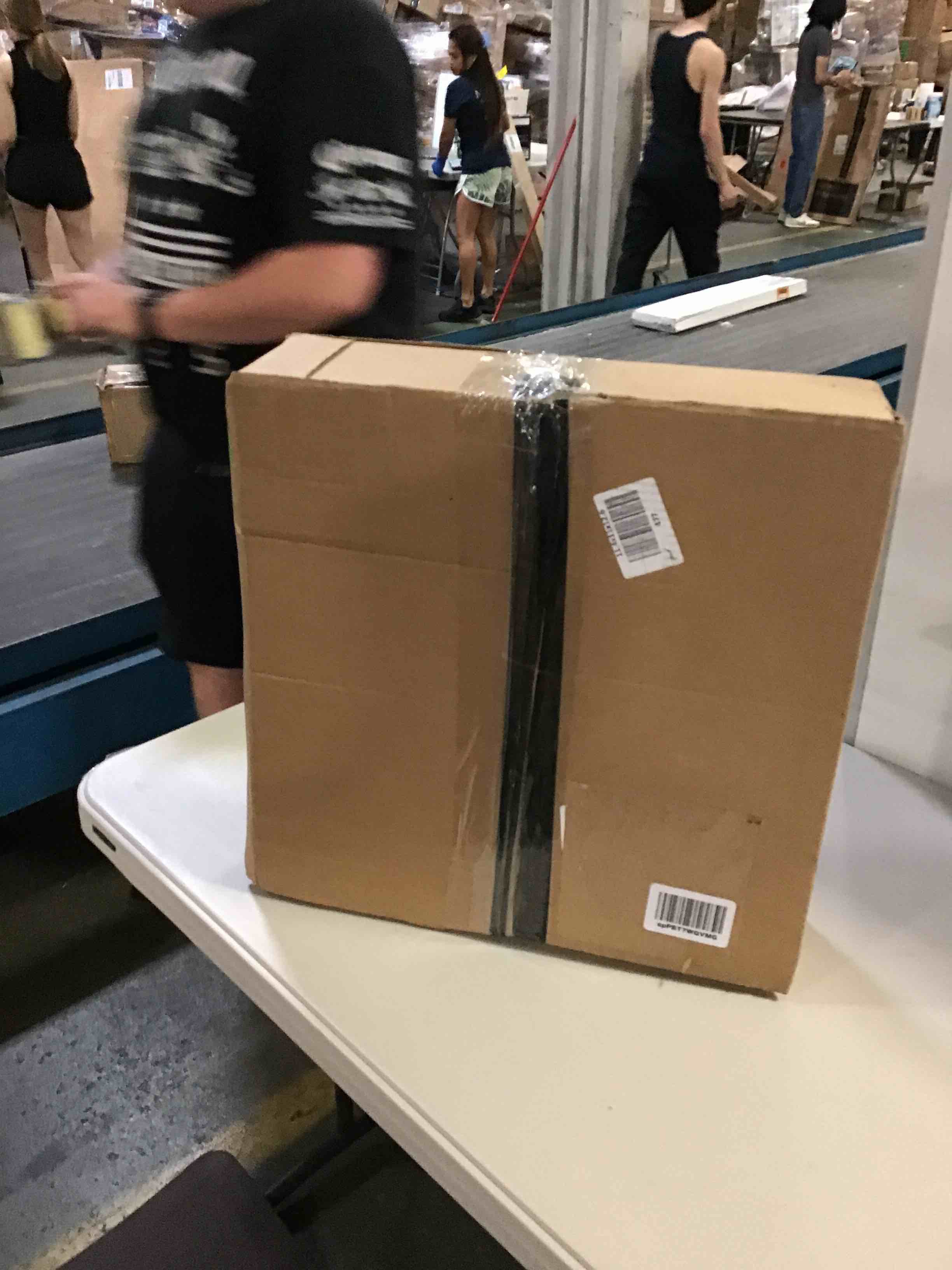 https://s3.amazonaws.com/lotting-images-prod/bidfta/GRN5247713_1691752520331.jpeg