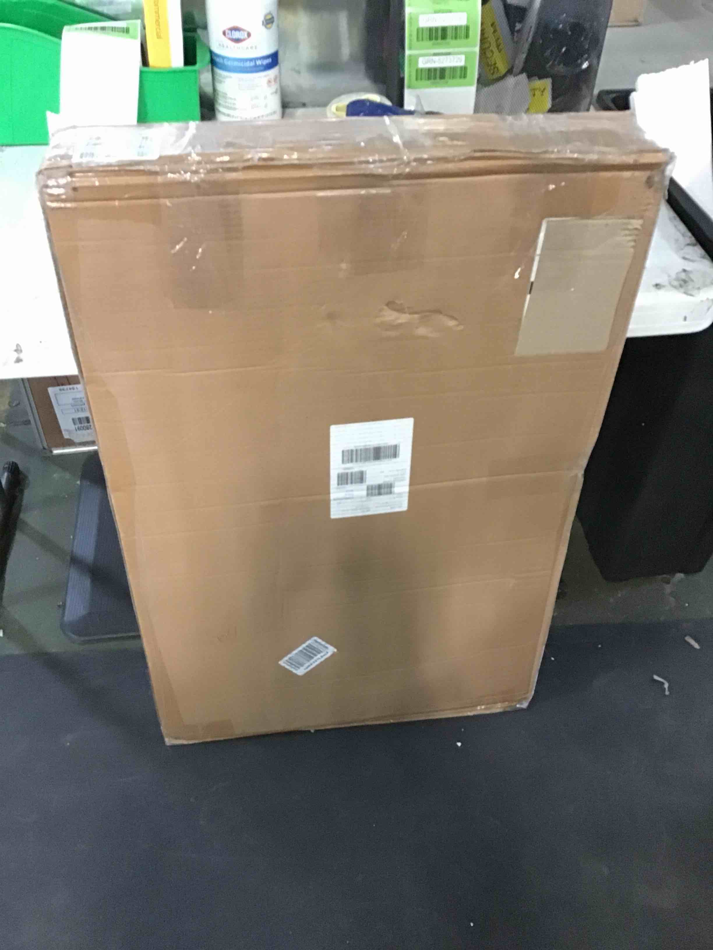 https://s3.amazonaws.com/lotting-images-prod/bidfta/GRN5248023_1692187594385.jpeg