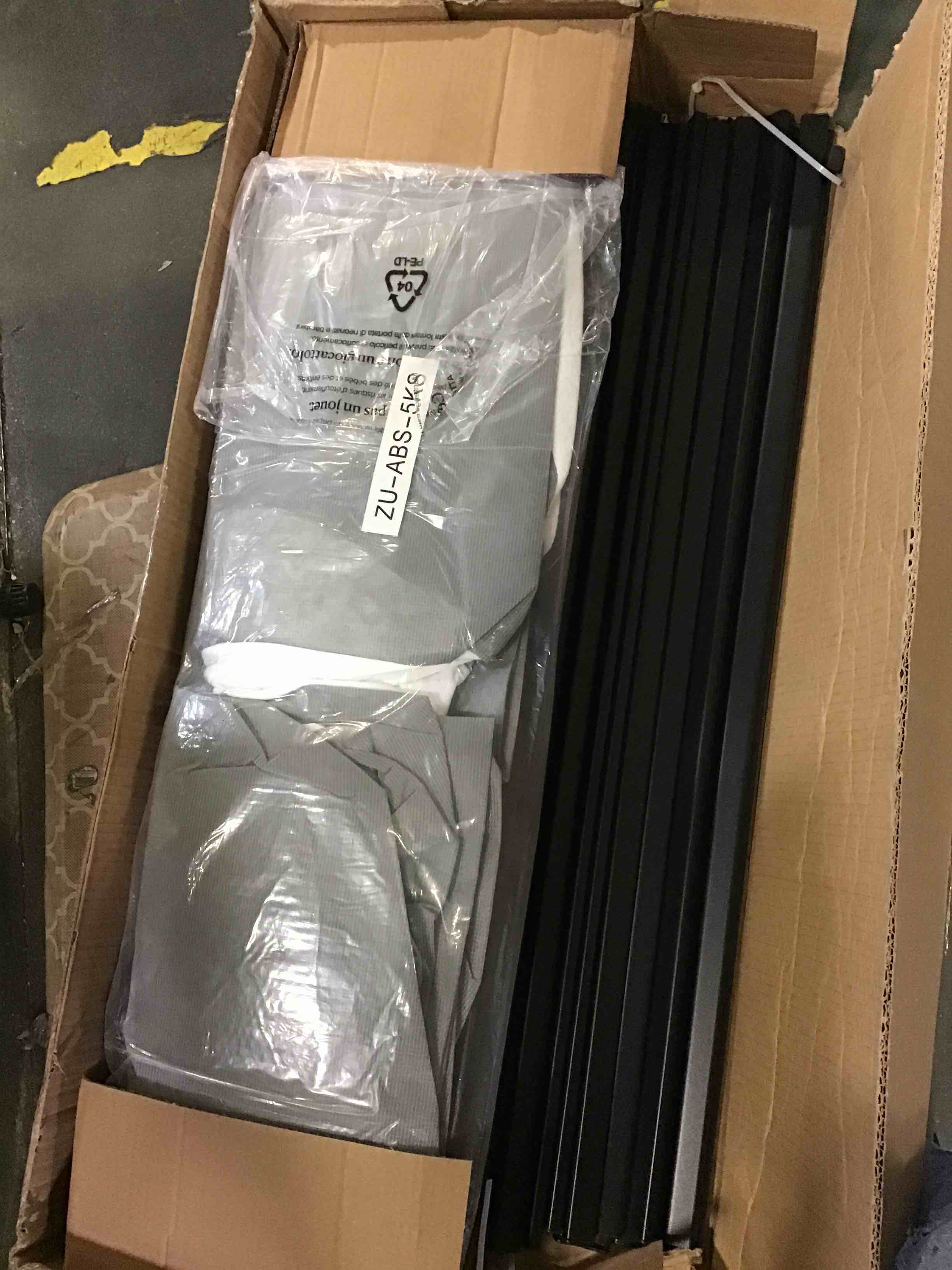 https://s3.amazonaws.com/lotting-images-prod/bidfta/GRN5248351_1692374290693.jpeg