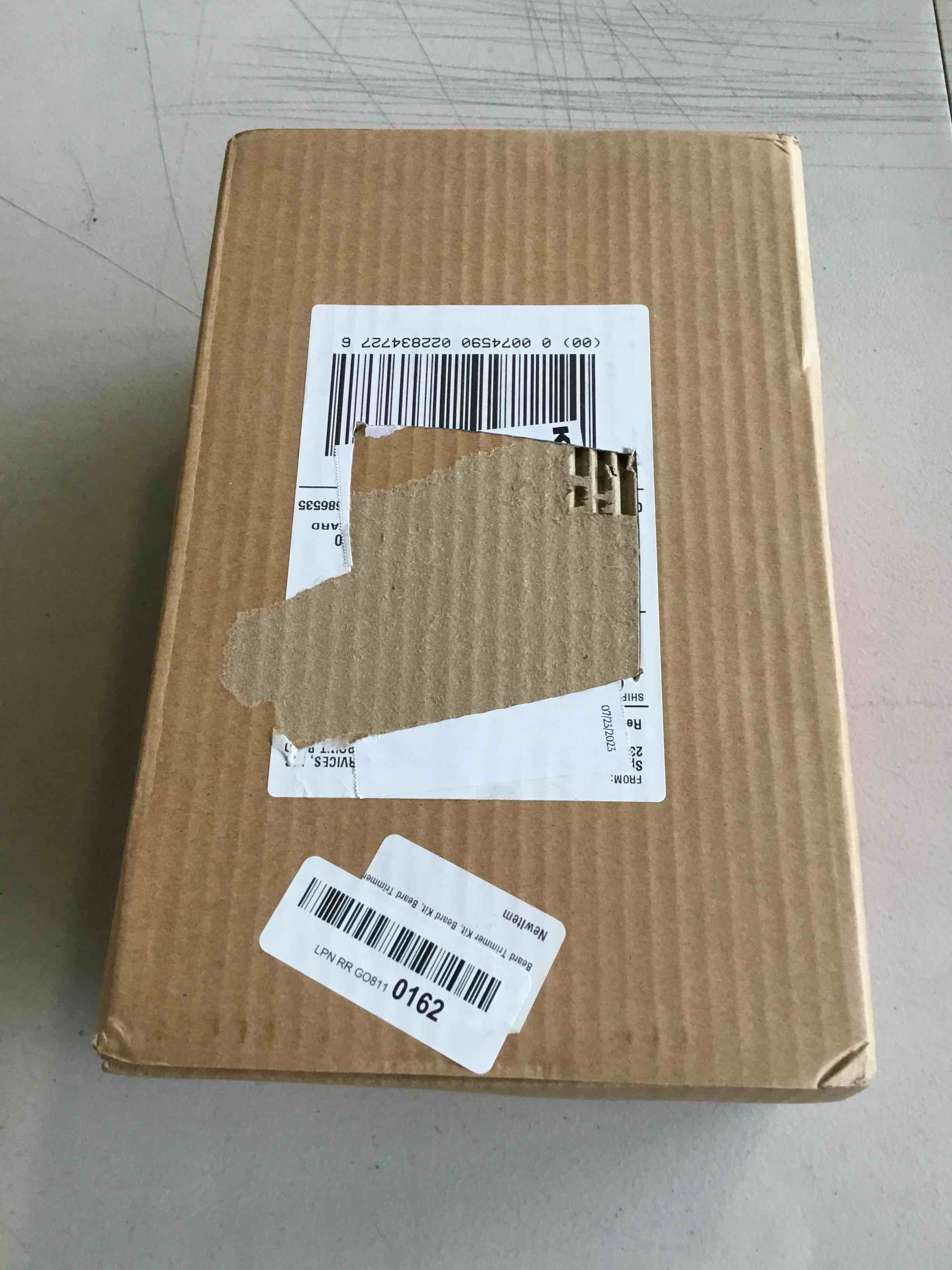 https://s3.amazonaws.com/lotting-images-prod/bidfta/GRN5249810_1692123841296.jpeg