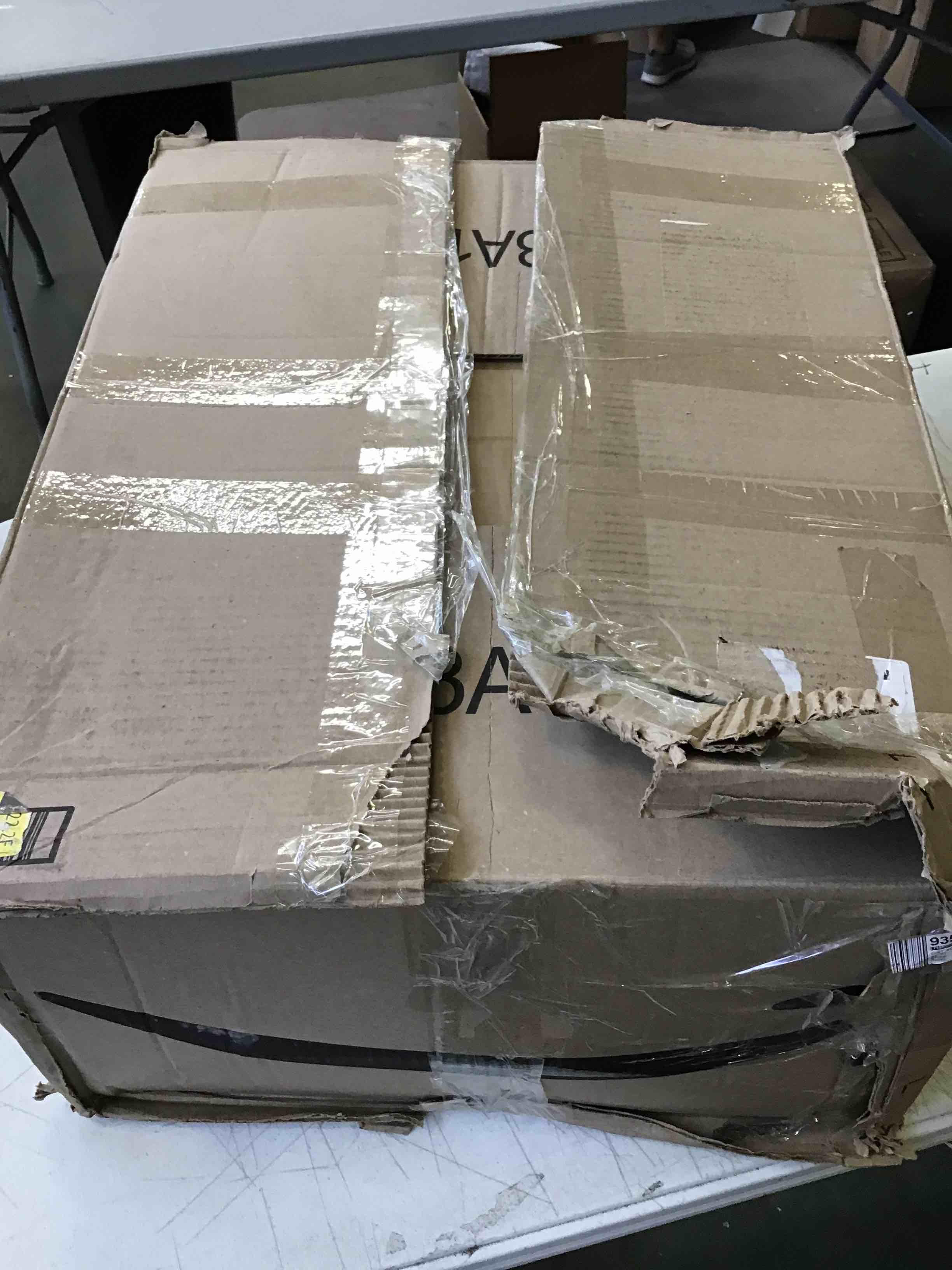 https://s3.amazonaws.com/lotting-images-prod/bidfta/GRN5251810_1692722662862.jpeg