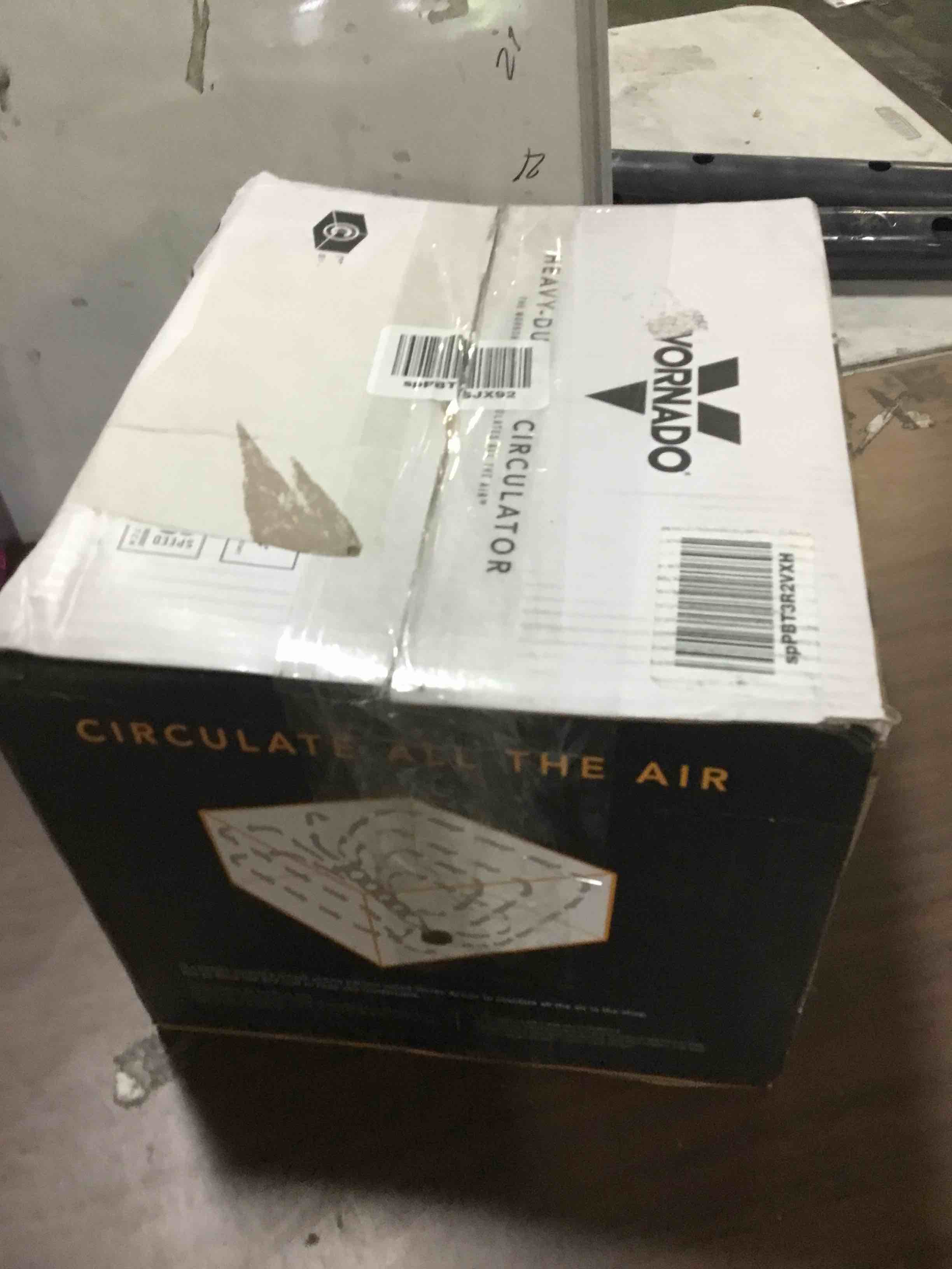 https://s3.amazonaws.com/lotting-images-prod/bidfta/GRN5254763_1690816552080.jpeg