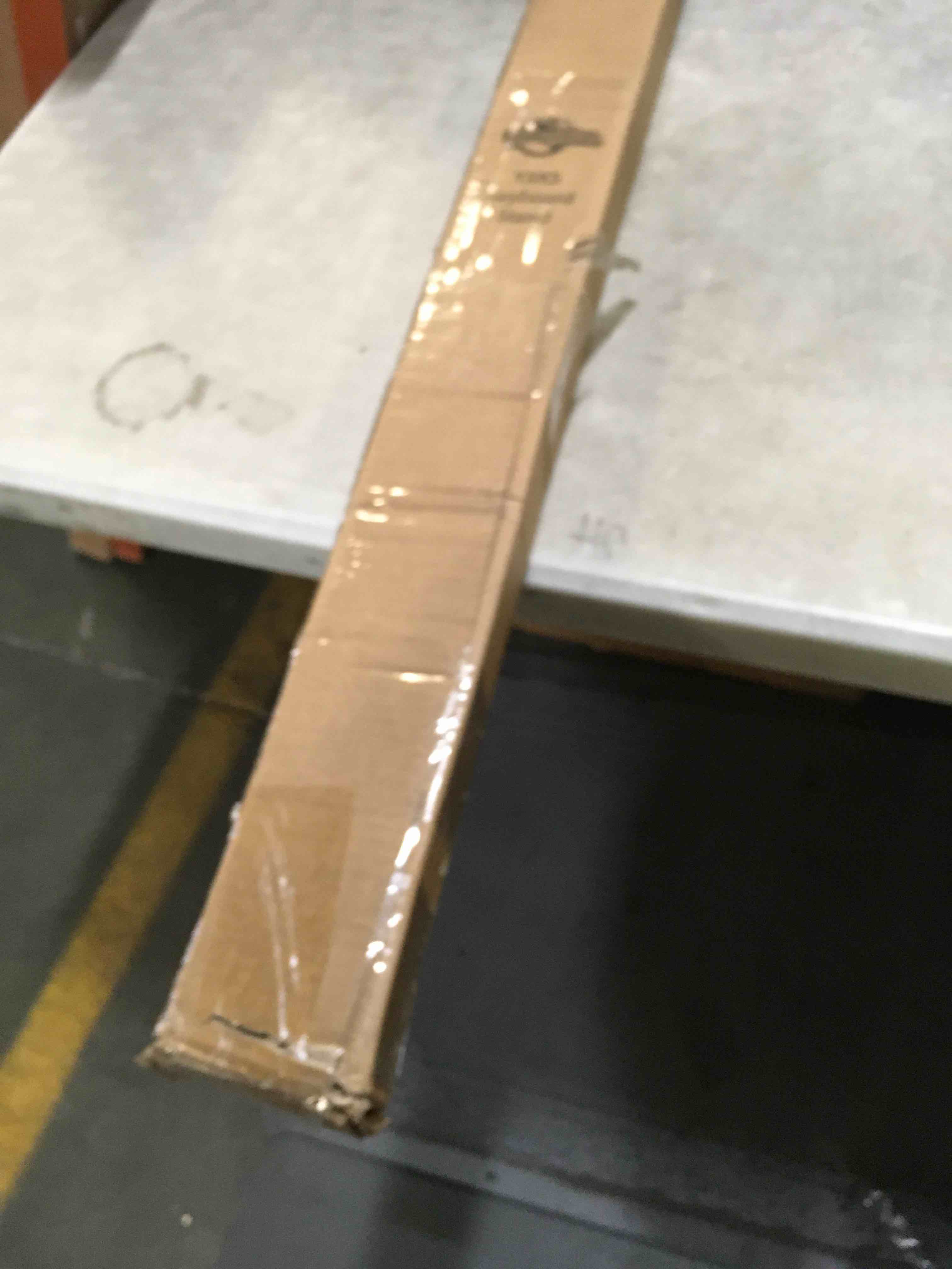 https://s3.amazonaws.com/lotting-images-prod/bidfta/GRN5254890_1690978007466.jpeg