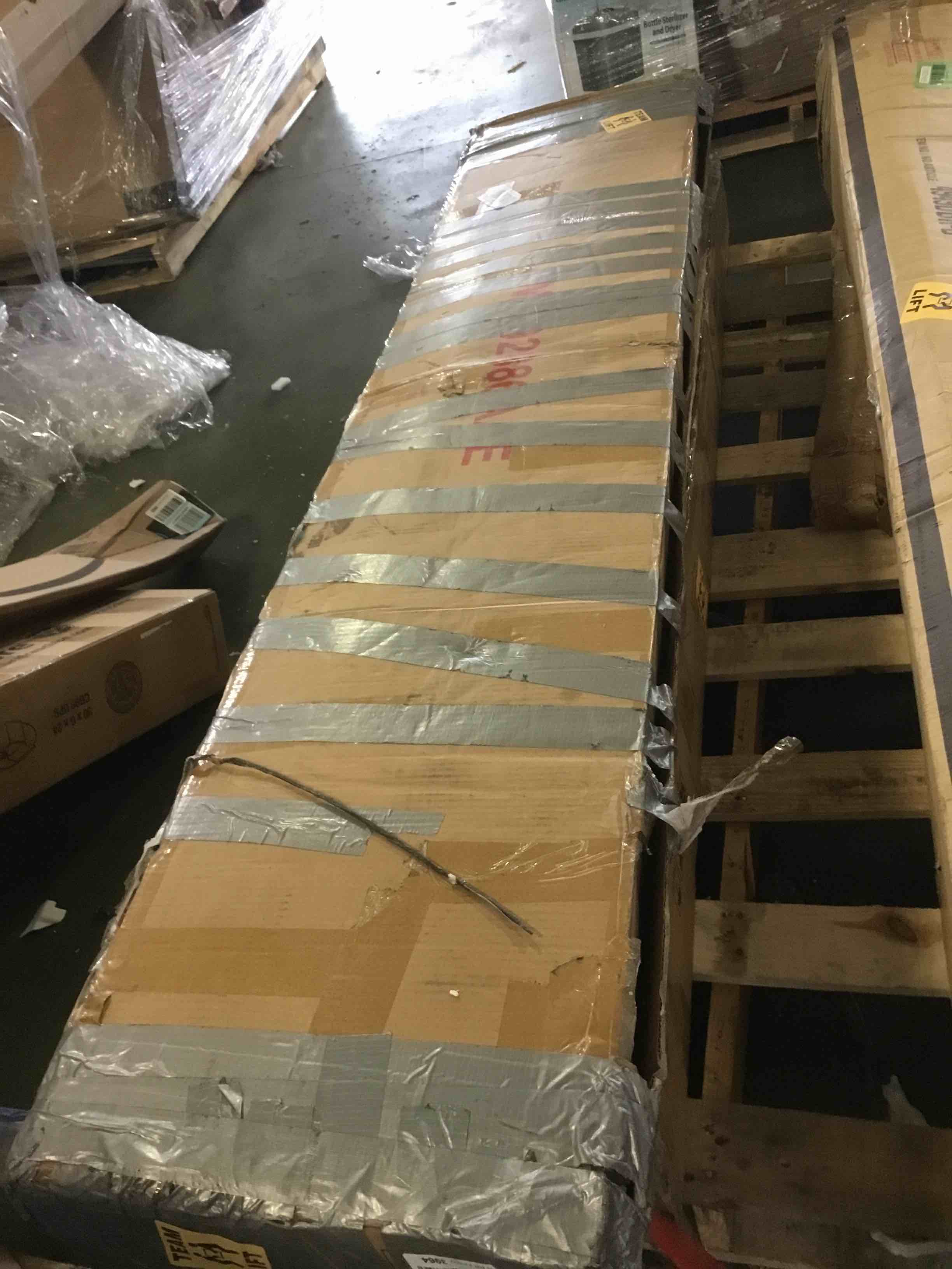 https://s3.amazonaws.com/lotting-images-prod/bidfta/GRN5256313_1691177662375.jpeg