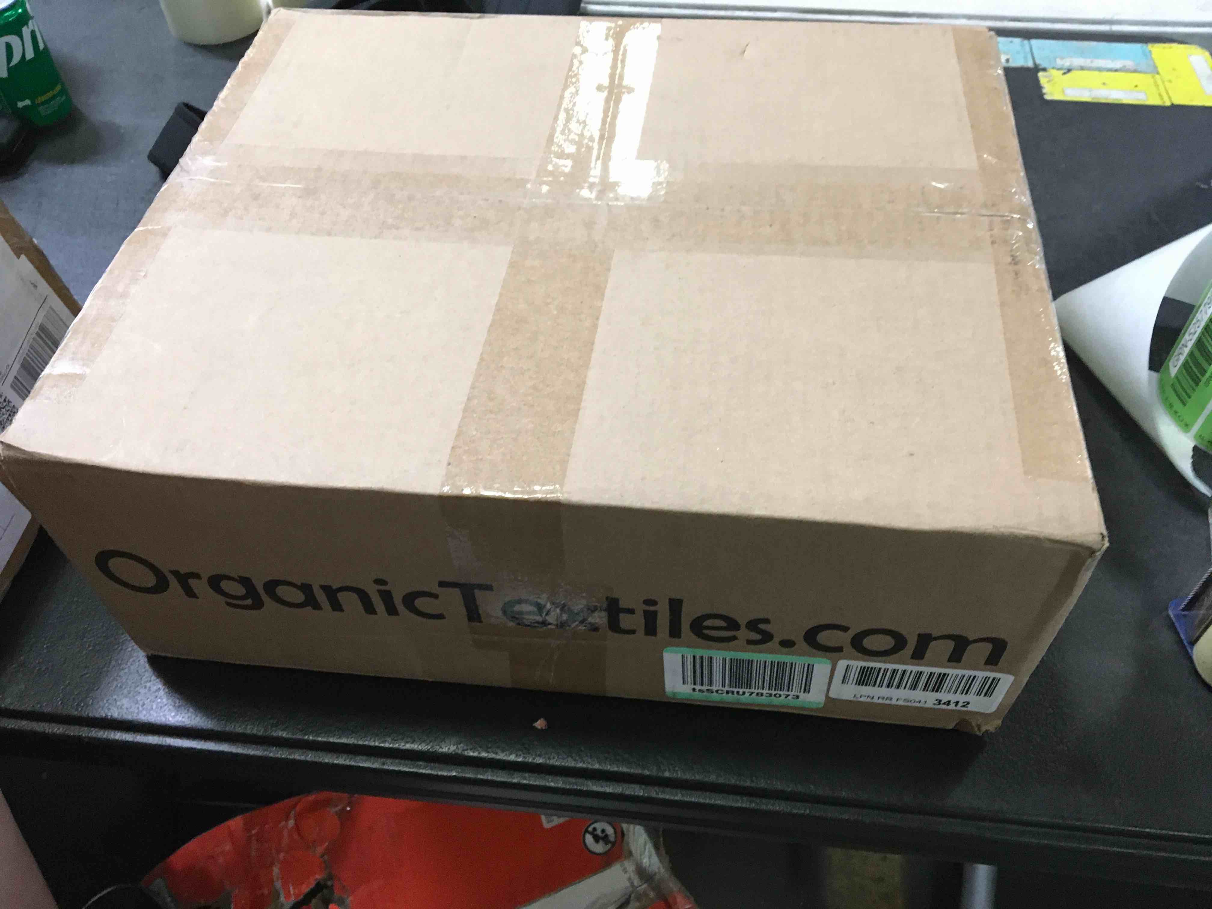 https://s3.amazonaws.com/lotting-images-prod/bidfta/GRN5257796_1690913796316.jpeg