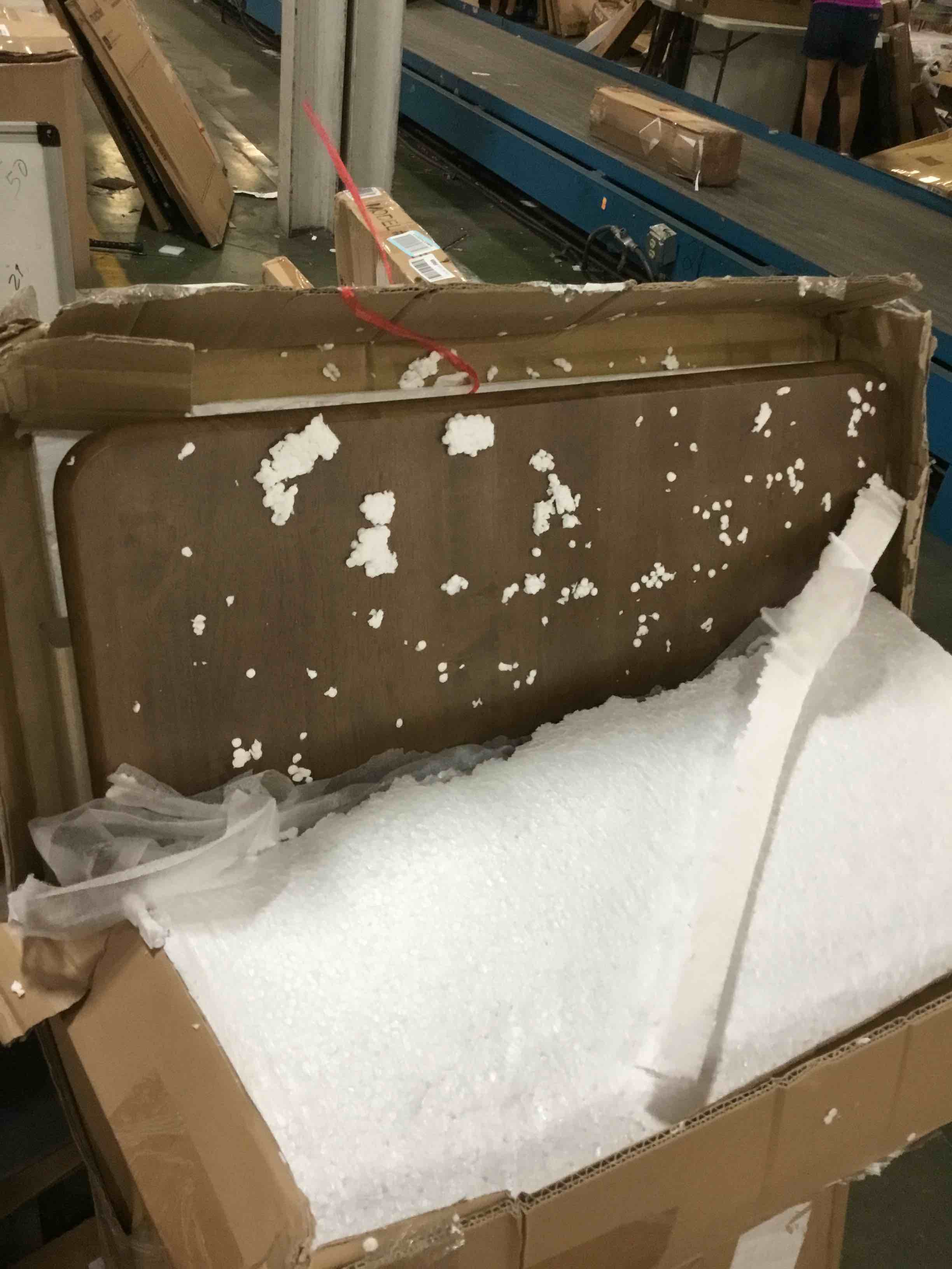 https://s3.amazonaws.com/lotting-images-prod/bidfta/GRN5260162_1690393395388.jpeg