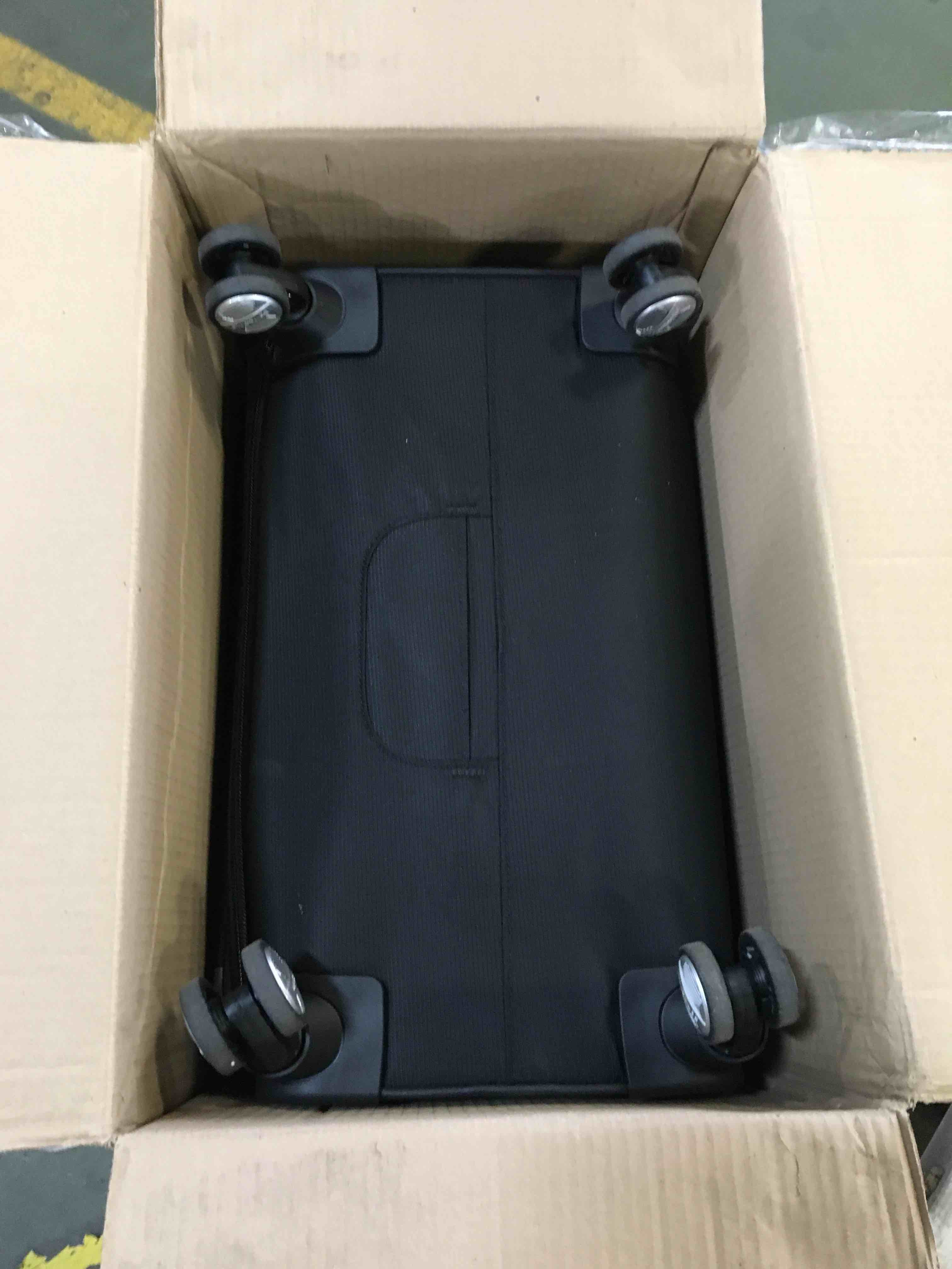 https://s3.amazonaws.com/lotting-images-prod/bidfta/GRN5260675_1690826455447.jpeg