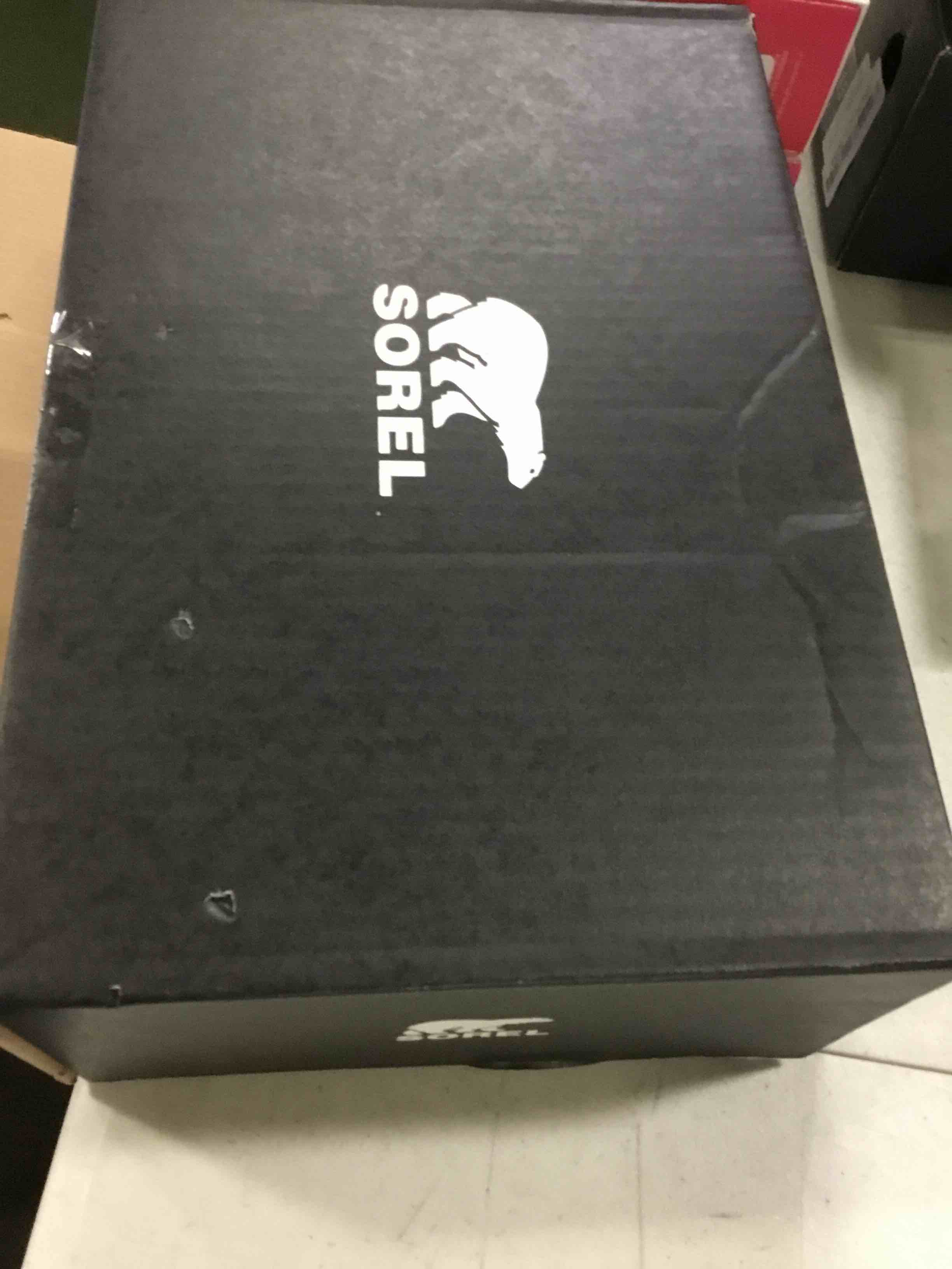 https://s3.amazonaws.com/lotting-images-prod/bidfta/GRN5261589_1690807928040.jpeg
