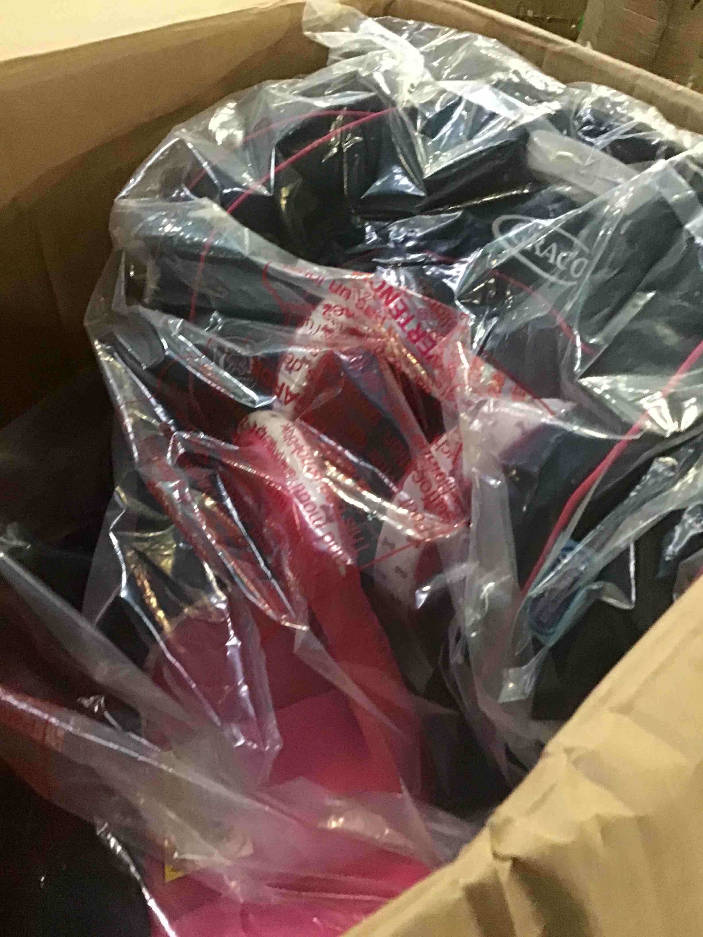 https://s3.amazonaws.com/lotting-images-prod/bidfta/GRN5264798_1690545526063.jpeg