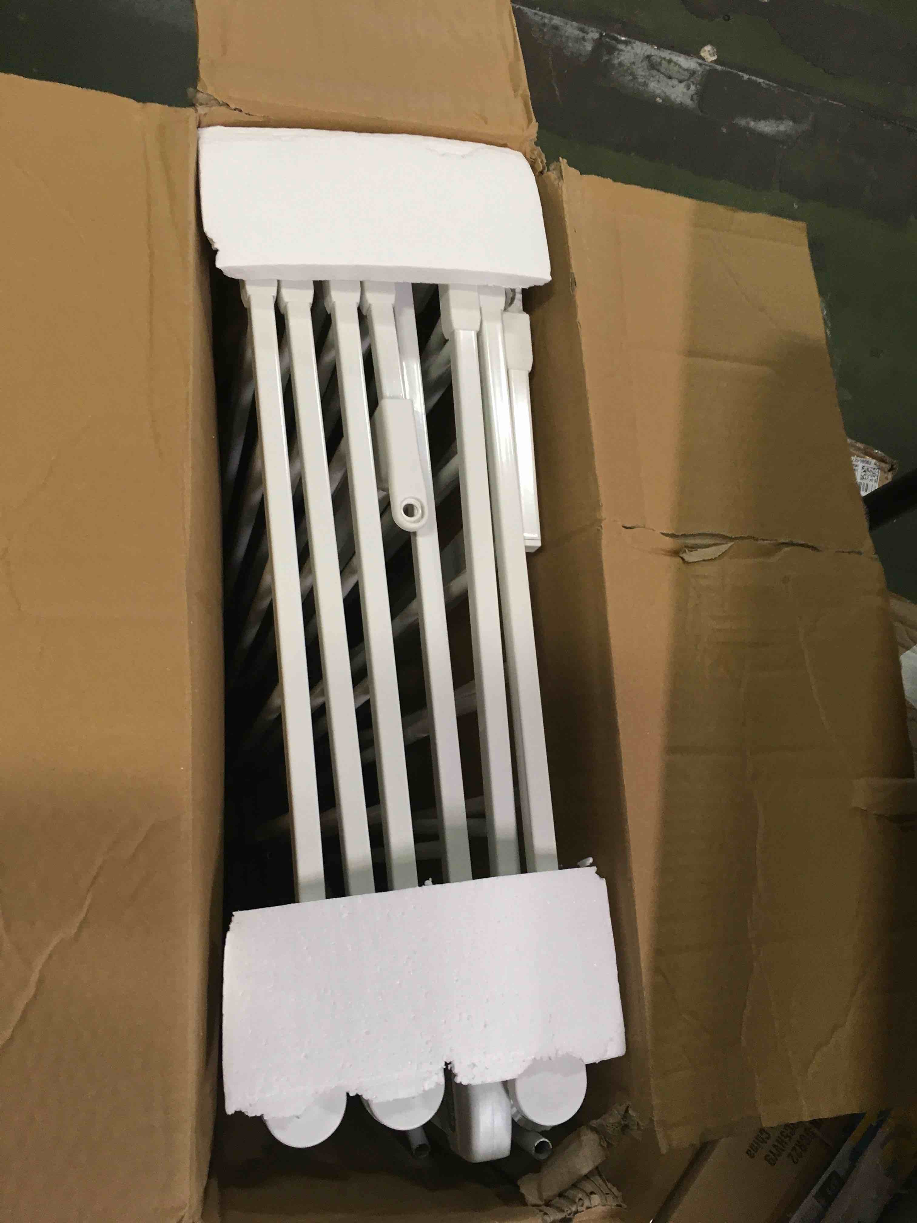 https://s3.amazonaws.com/lotting-images-prod/bidfta/GRN5265021_1690900243224.jpeg